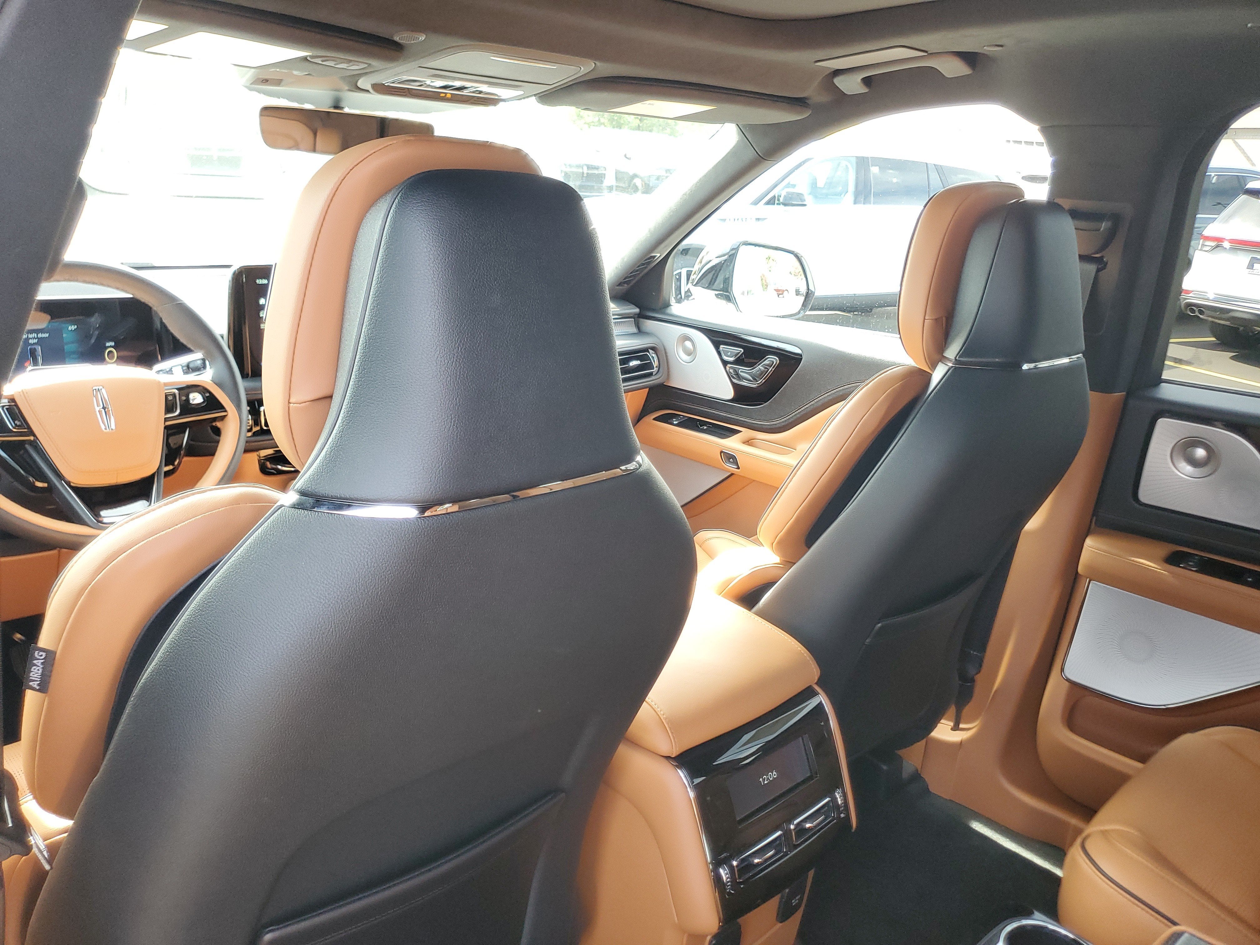 2027 Lincoln Aviator Black Label