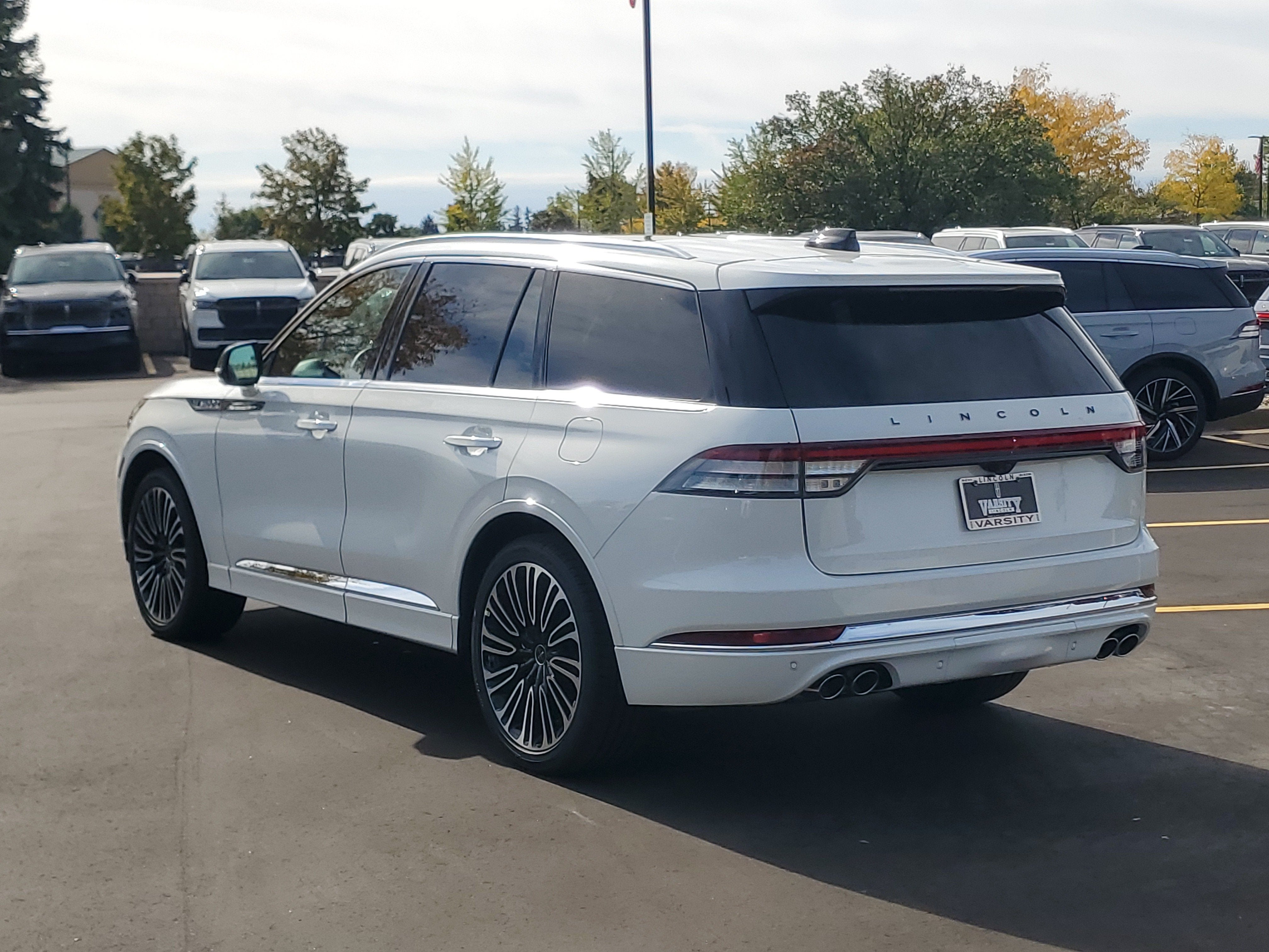 2027 Lincoln Aviator Black Label