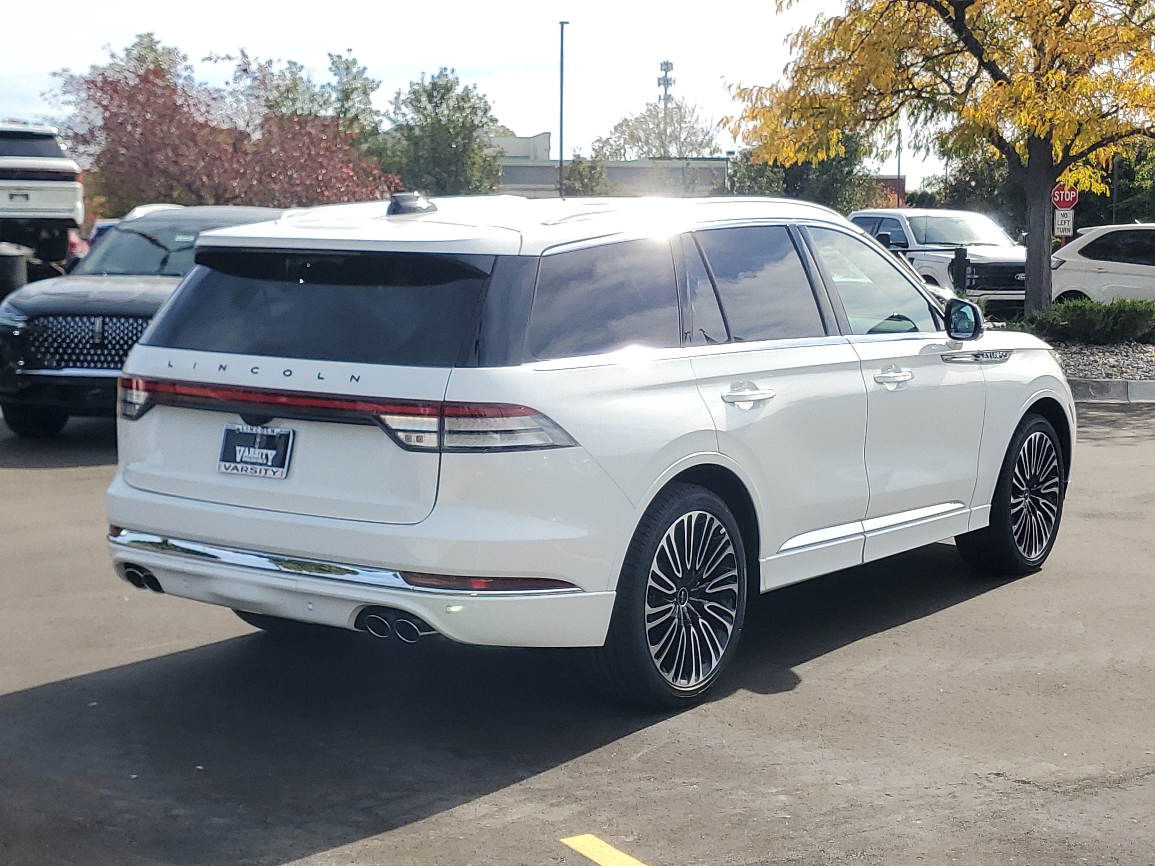 2027 Lincoln Aviator Black Label