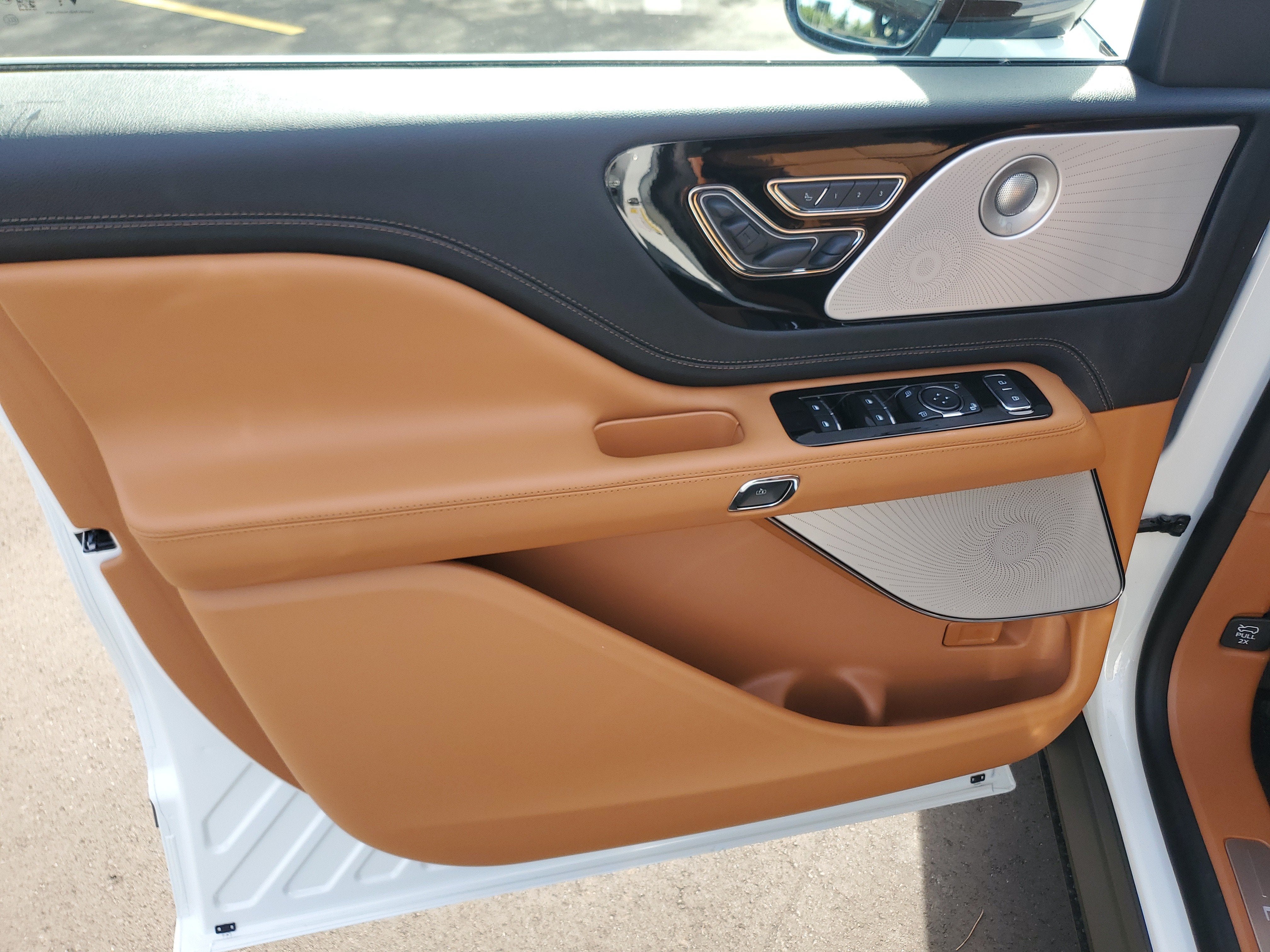 2027 Lincoln Aviator Black Label