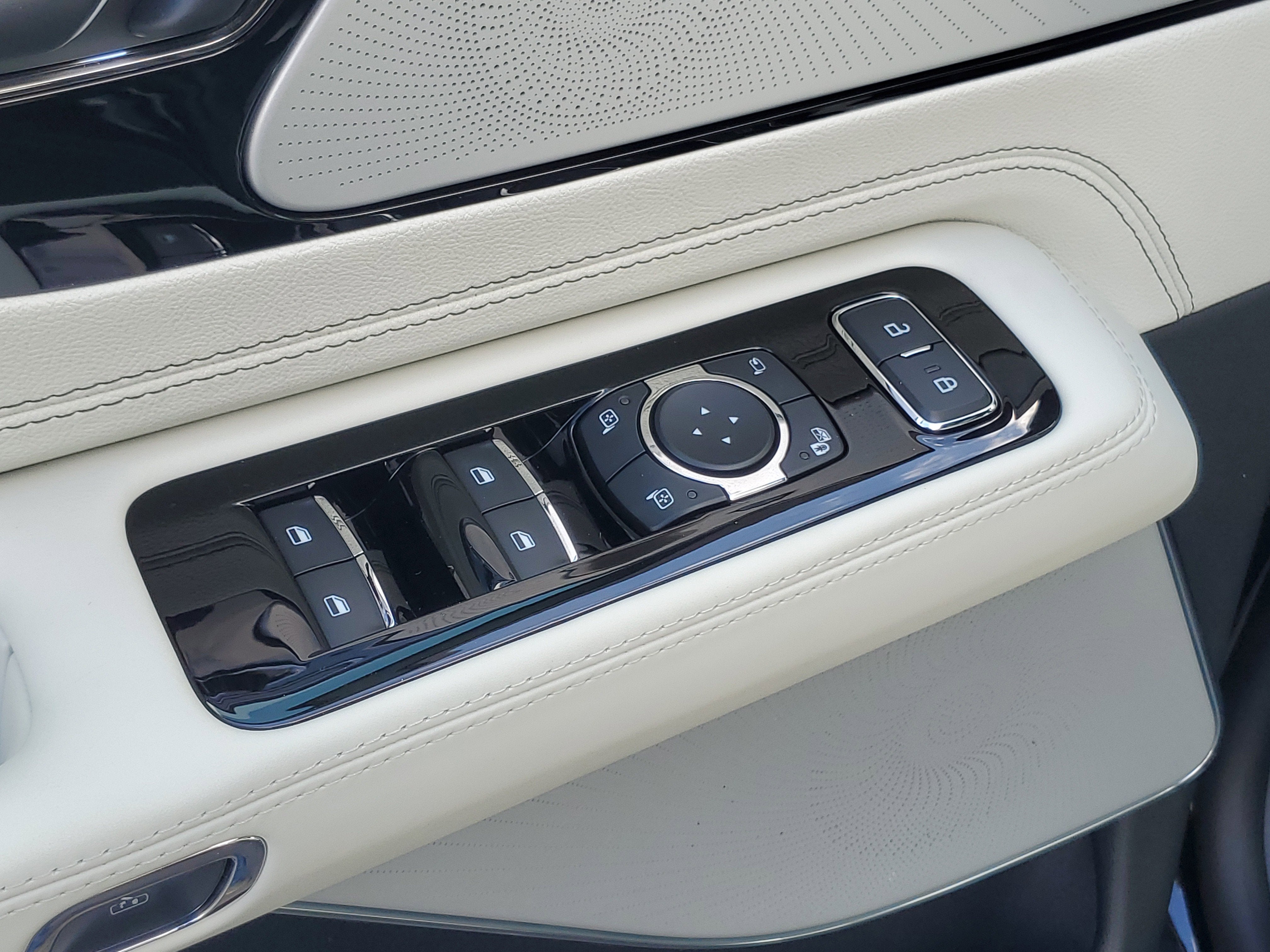 2026 Lincoln Aviator Black Label