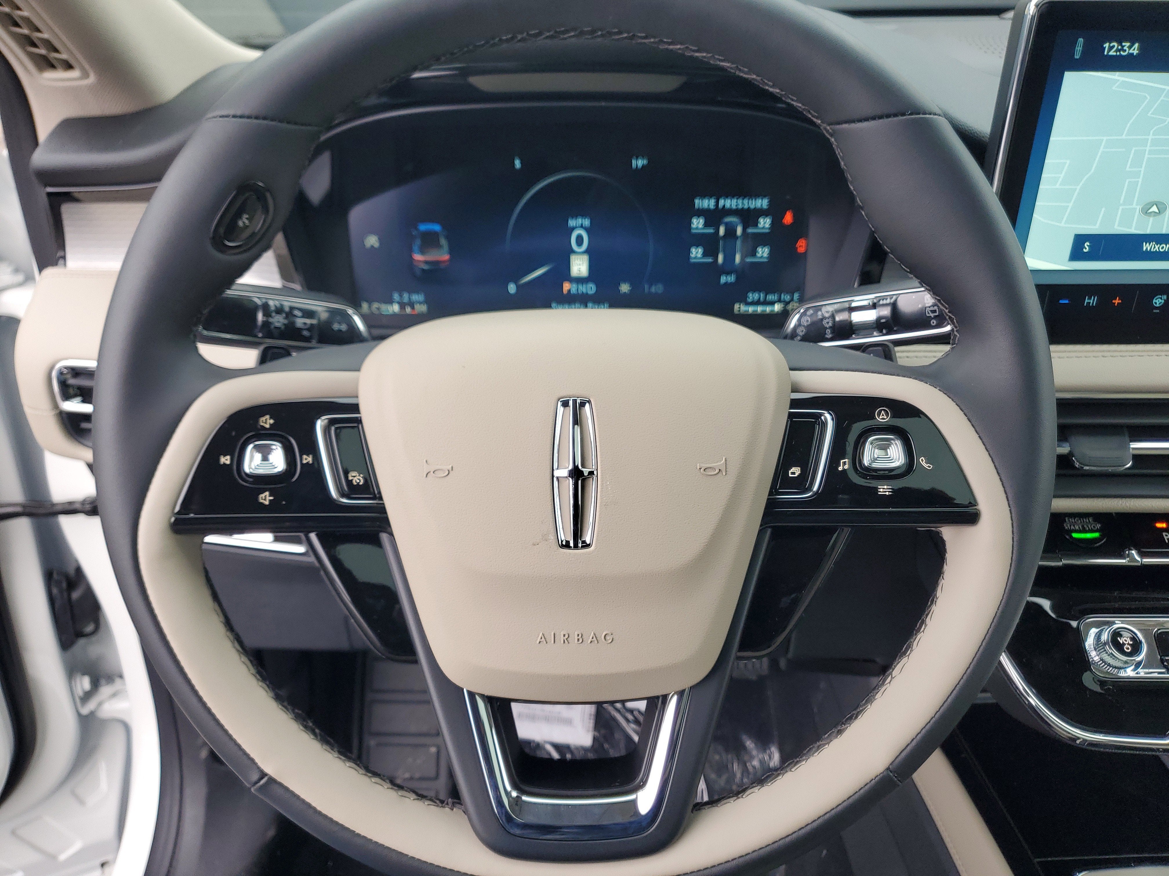 2026 Lincoln Corsair Premiere