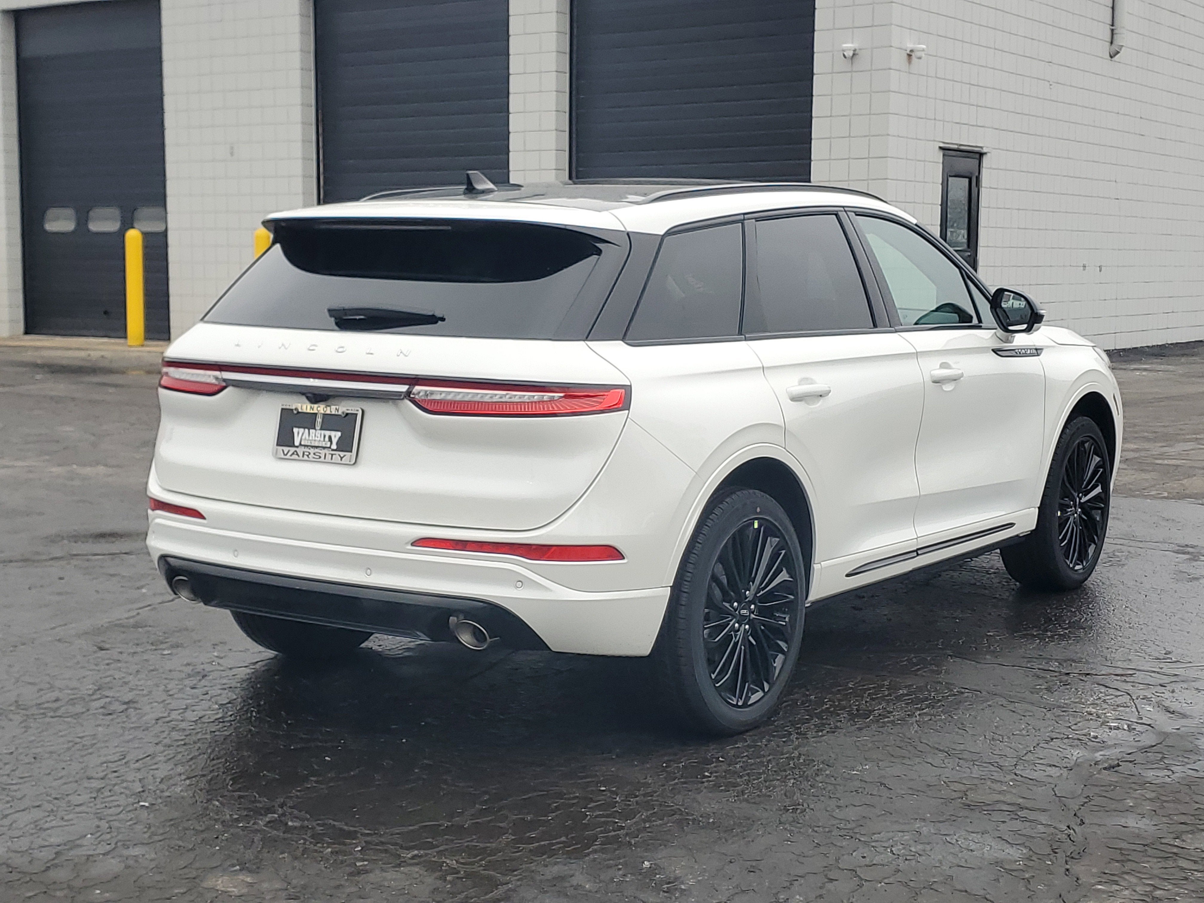 2026 Lincoln Corsair Premiere