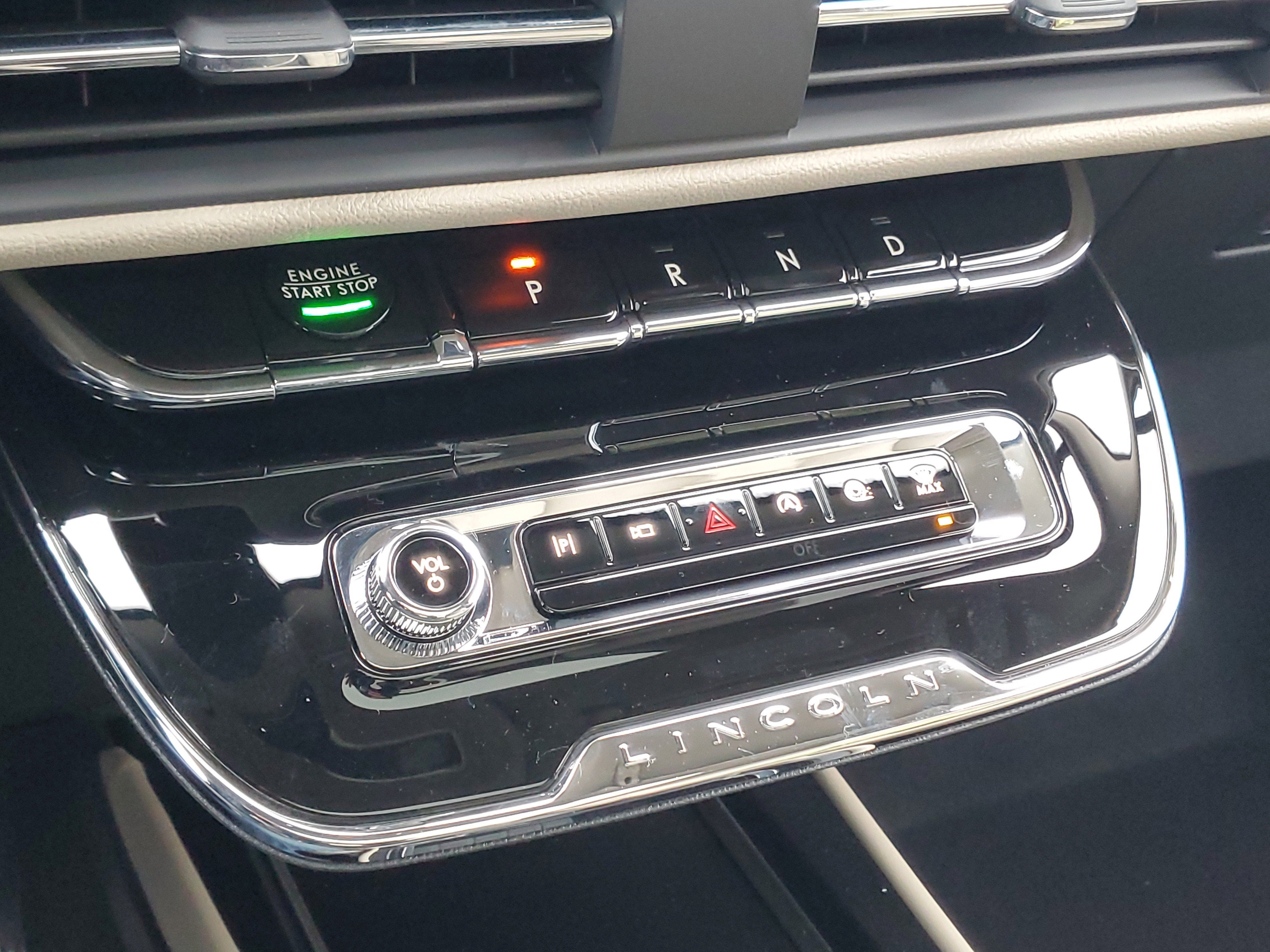 2026 Lincoln Corsair Premiere