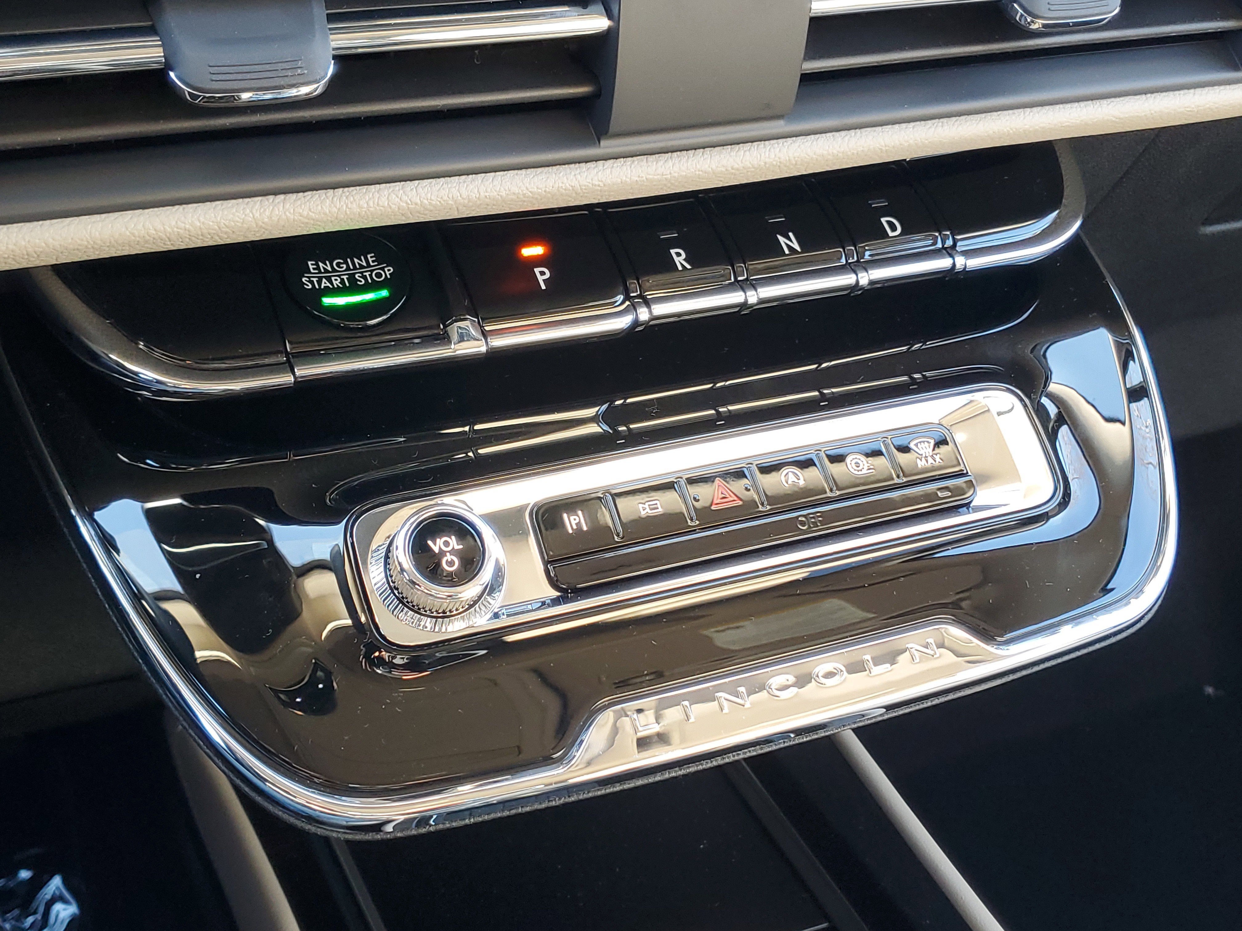 2026 Lincoln Corsair Premiere