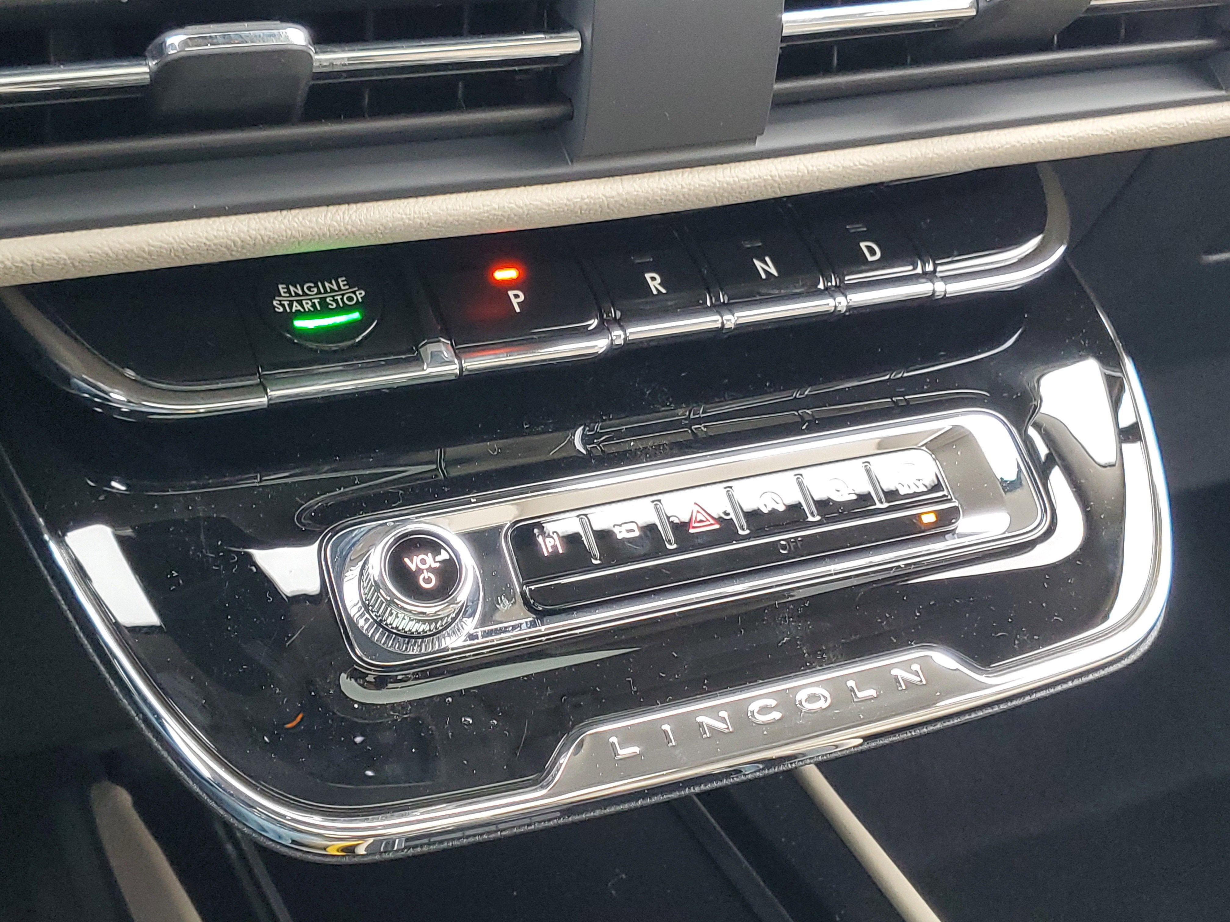 2026 Lincoln Corsair Premiere