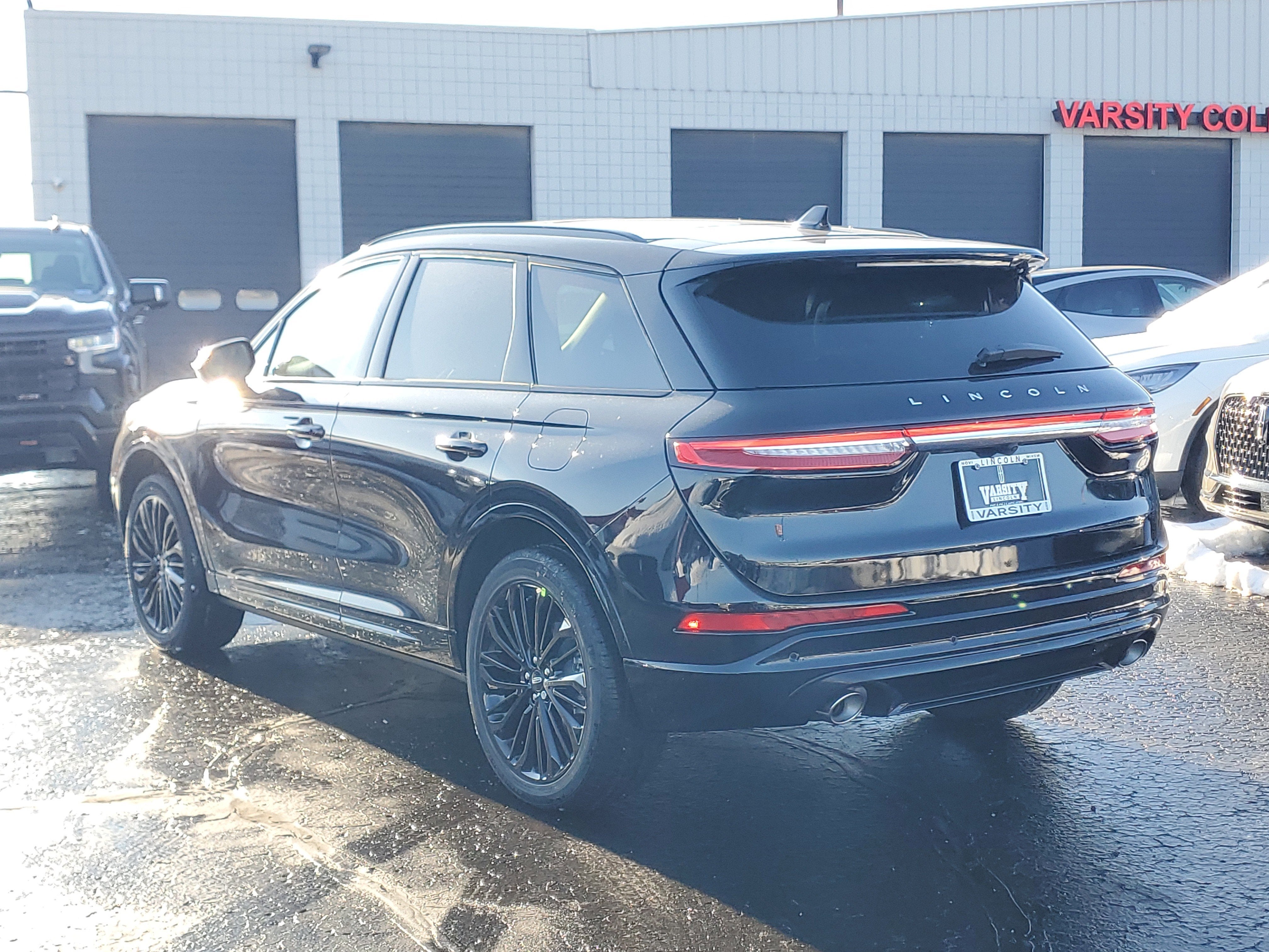 2026 Lincoln Corsair Premiere