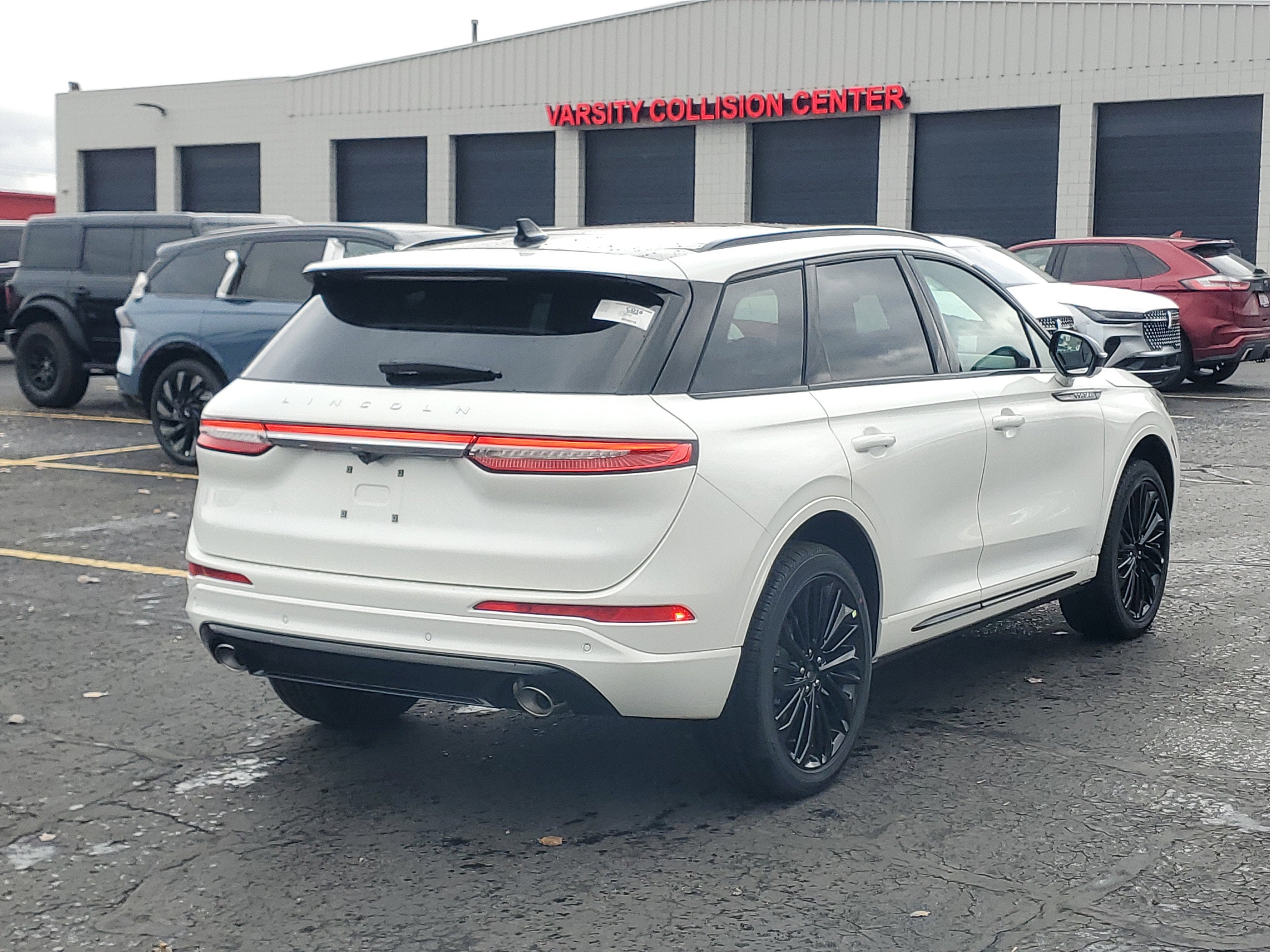 2026 Lincoln Corsair Premiere