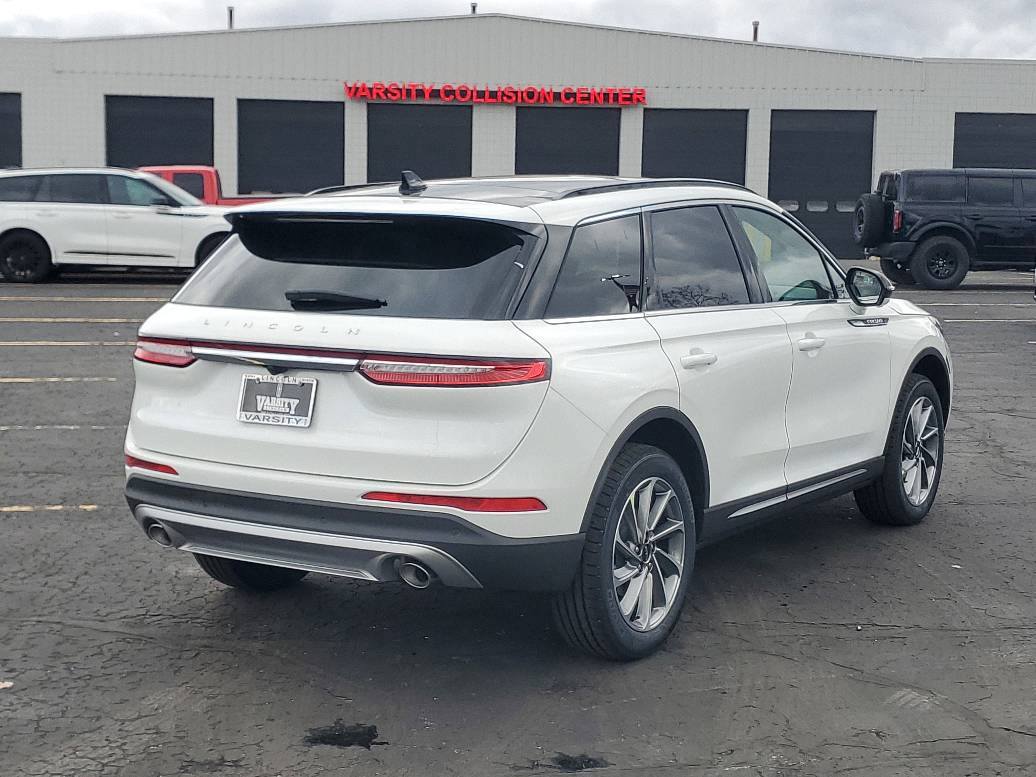 2026 Lincoln Corsair Premiere