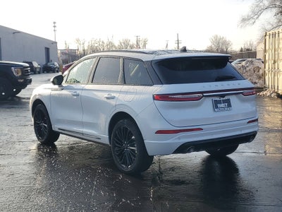 2026 Lincoln Corsair Premiere