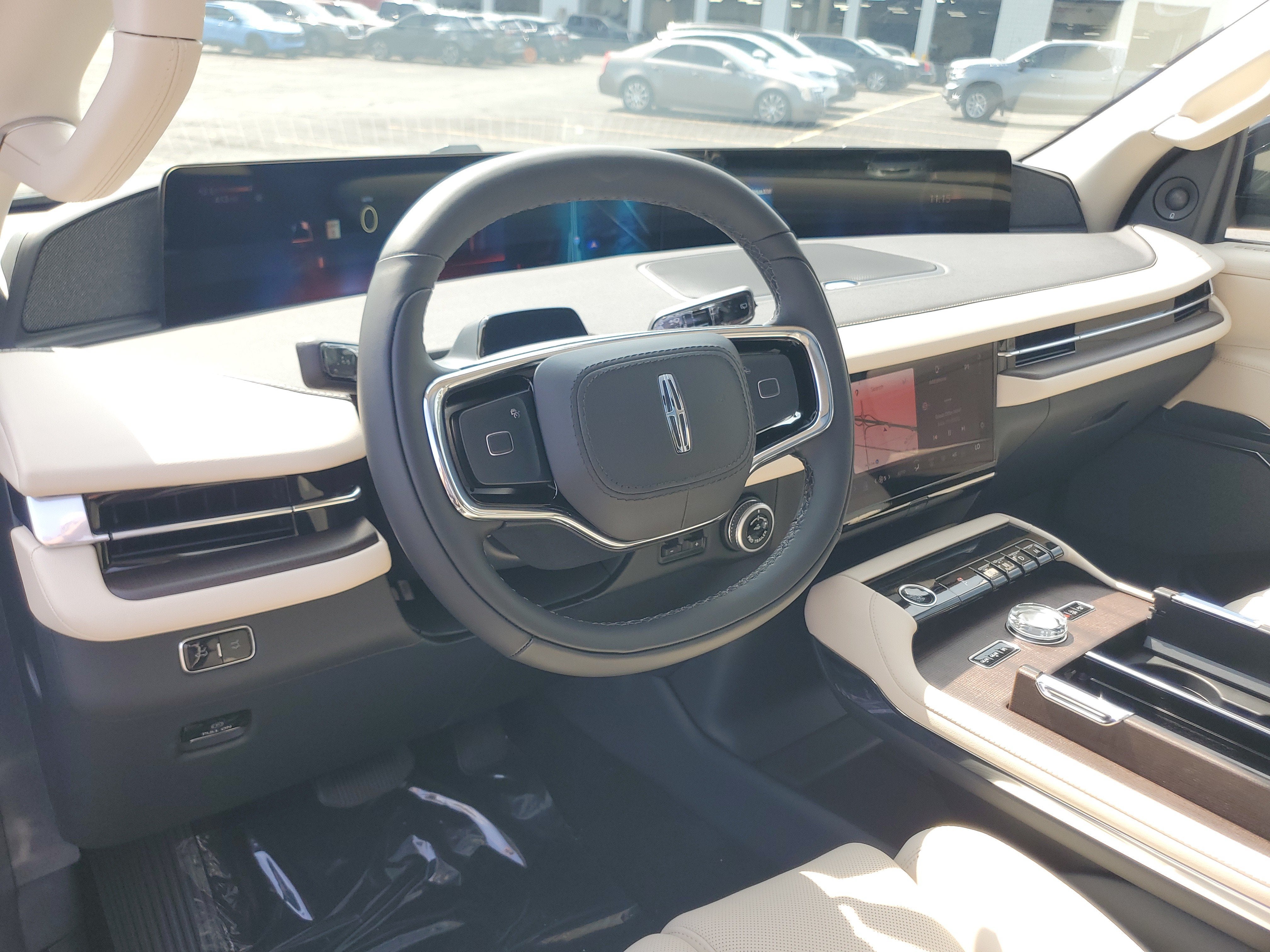 2027 Lincoln Navigator Reserve