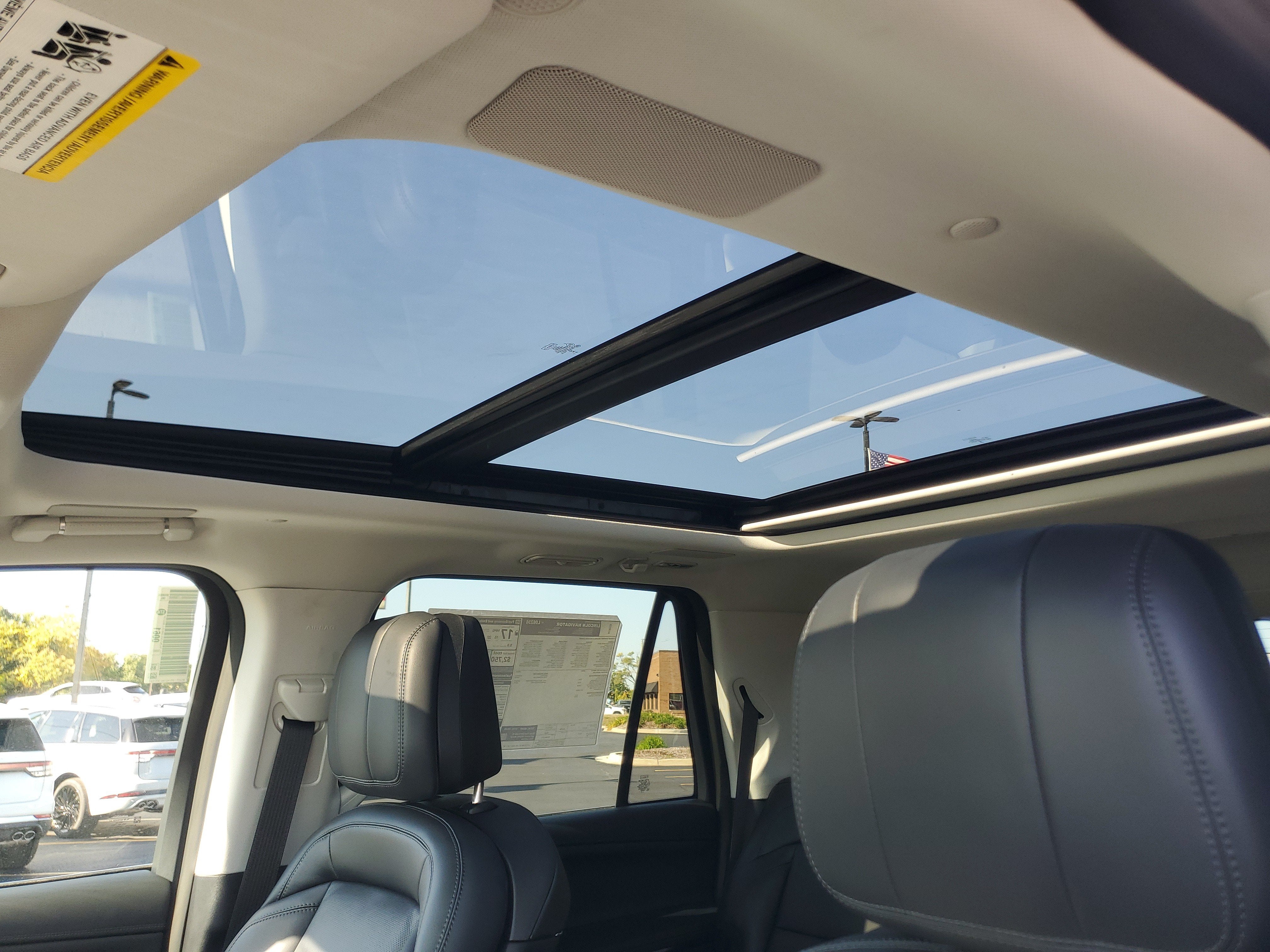 2027 Lincoln Navigator Reserve