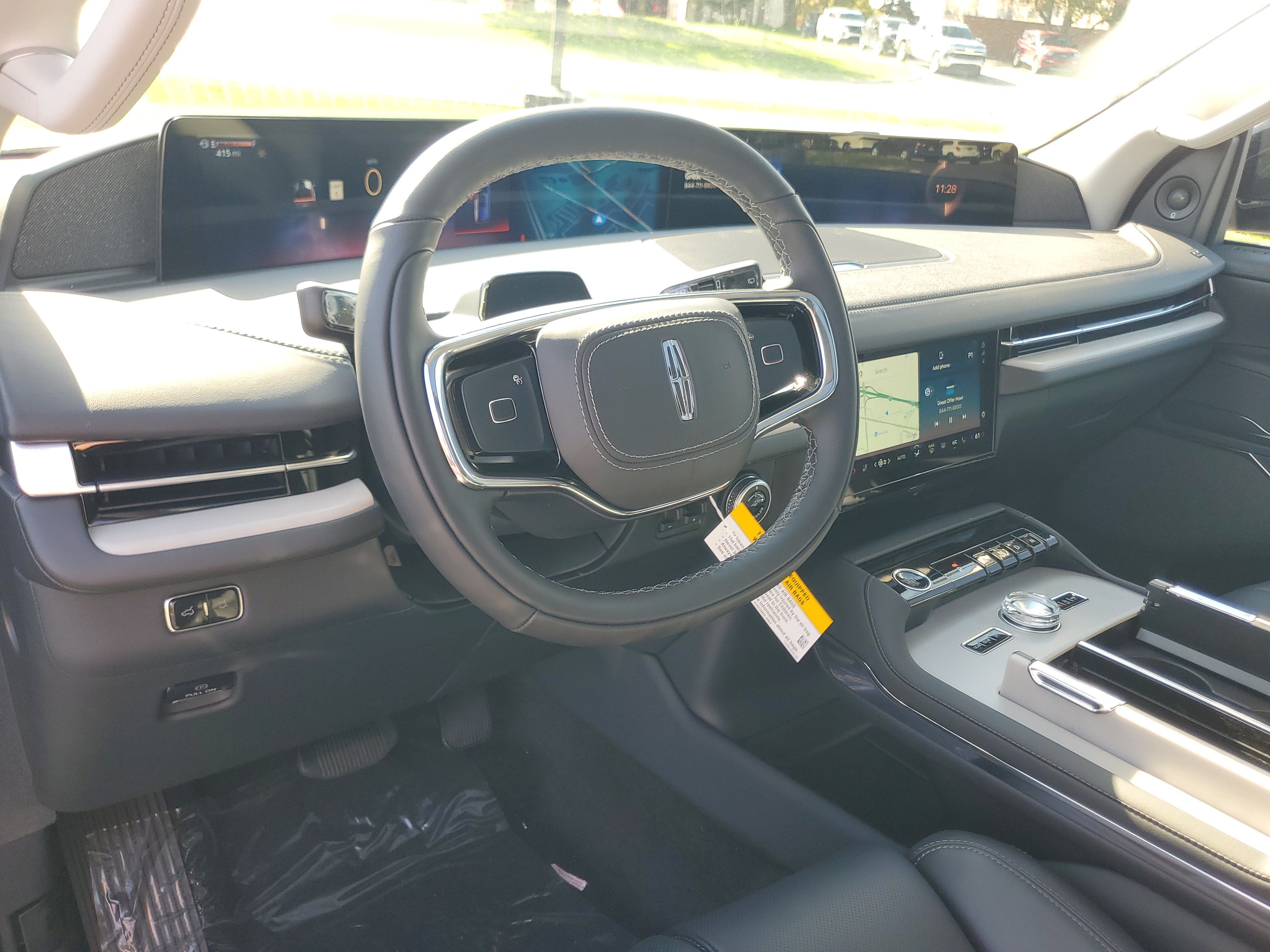2027 Lincoln Navigator Reserve