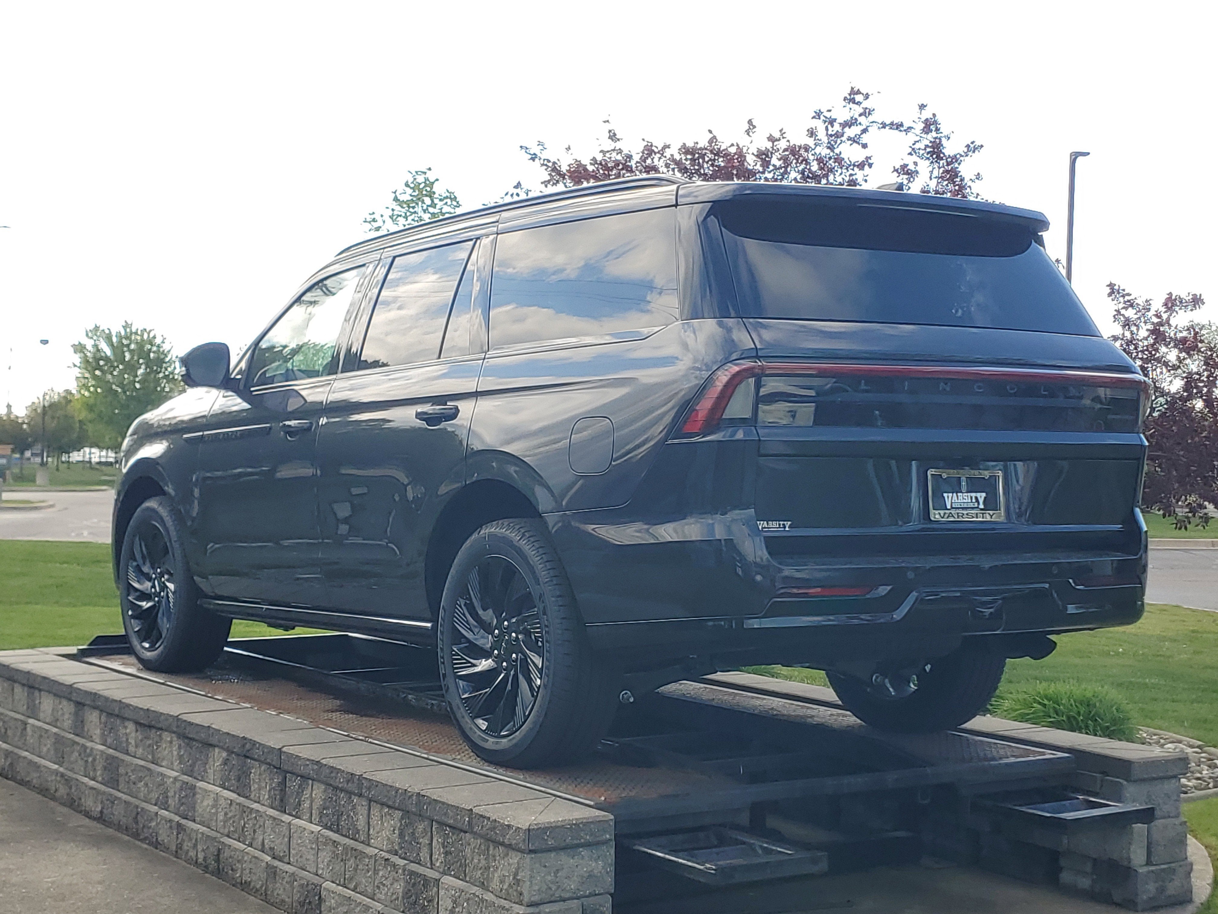 2026 Lincoln Navigator Reserve