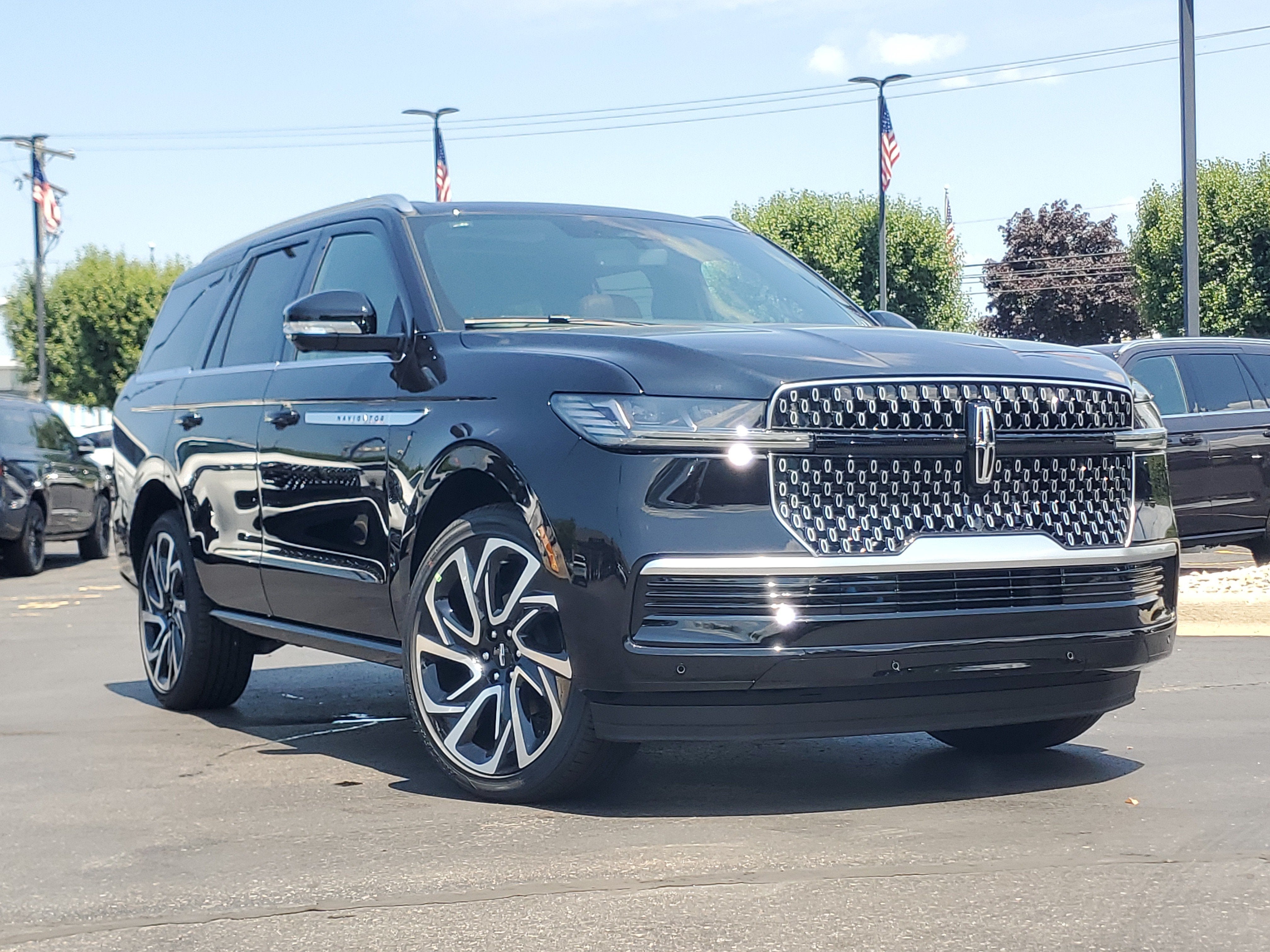 2027 Lincoln Navigator Reserve