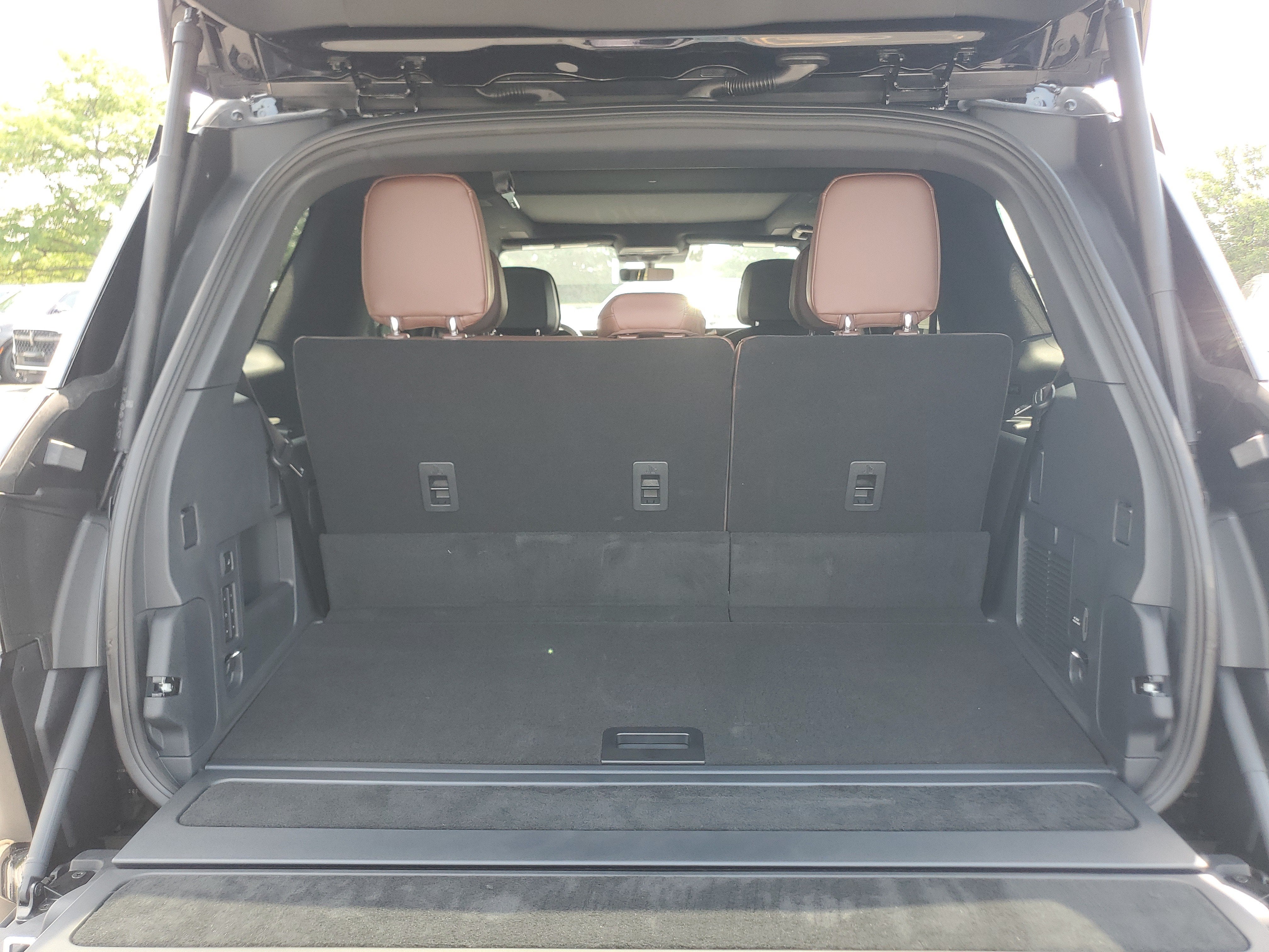 2027 Lincoln Navigator Reserve
