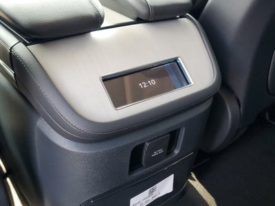 2027 Lincoln Navigator Reserve