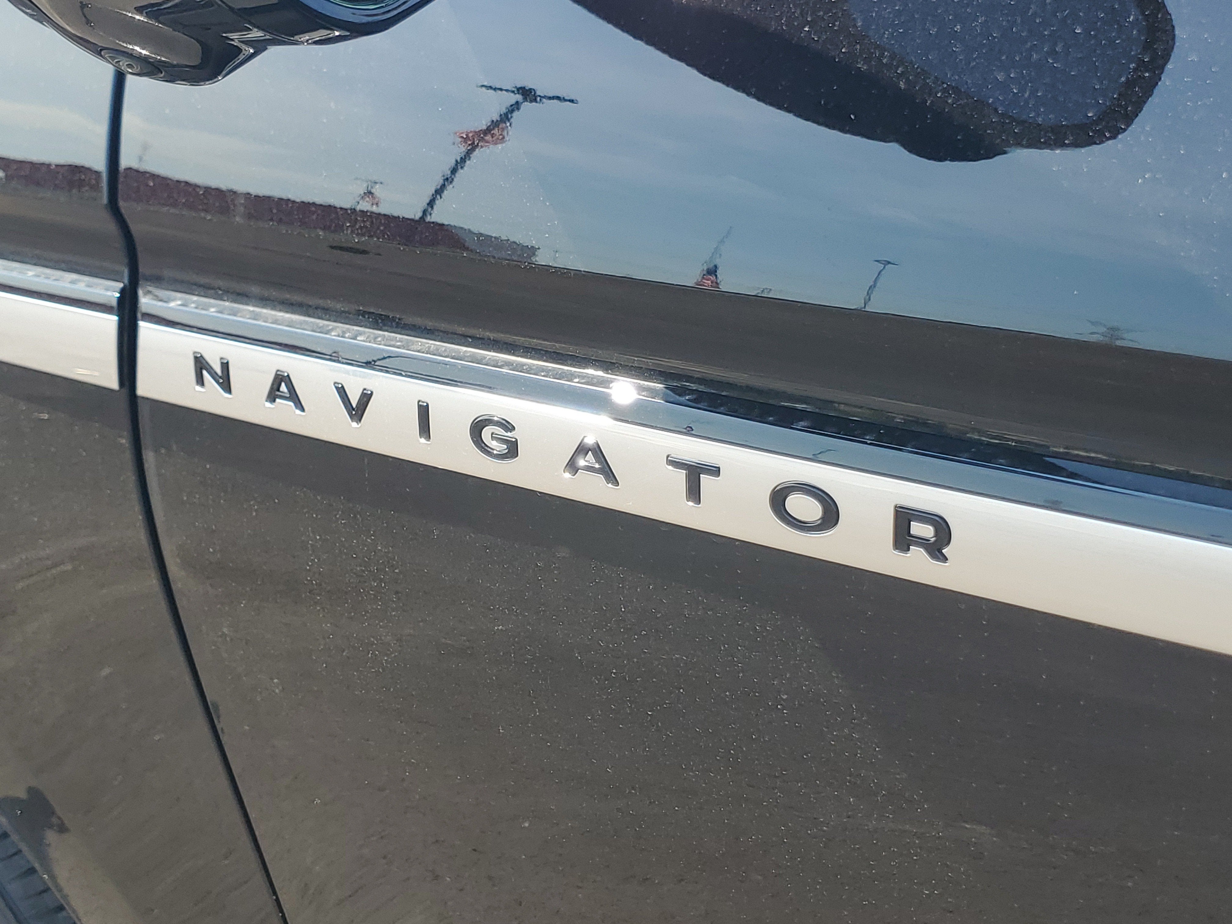2027 Lincoln Navigator Reserve