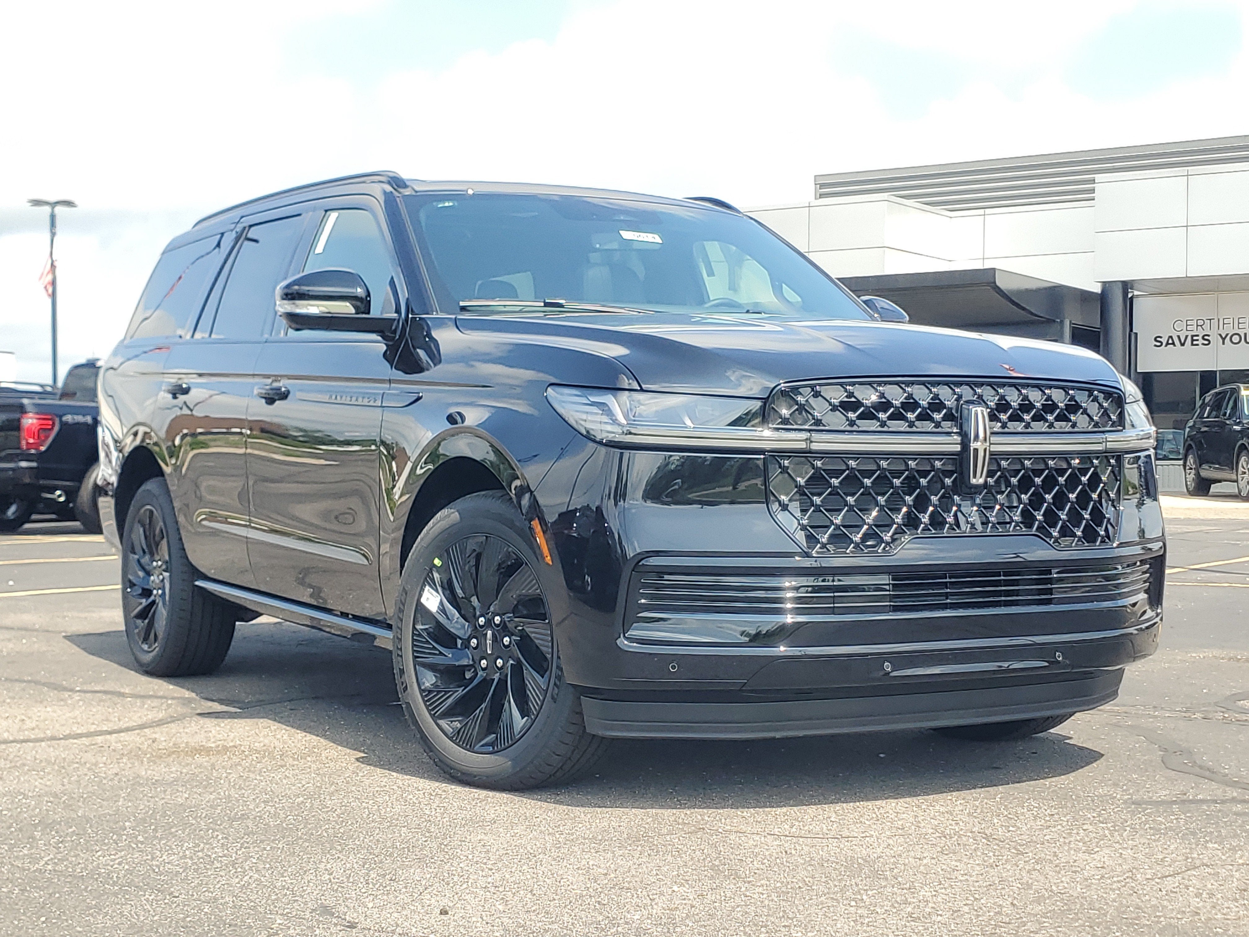 2027 Lincoln Navigator Reserve