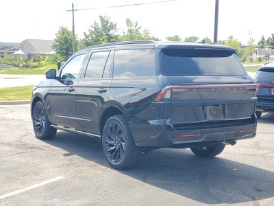 2027 Lincoln Navigator Reserve