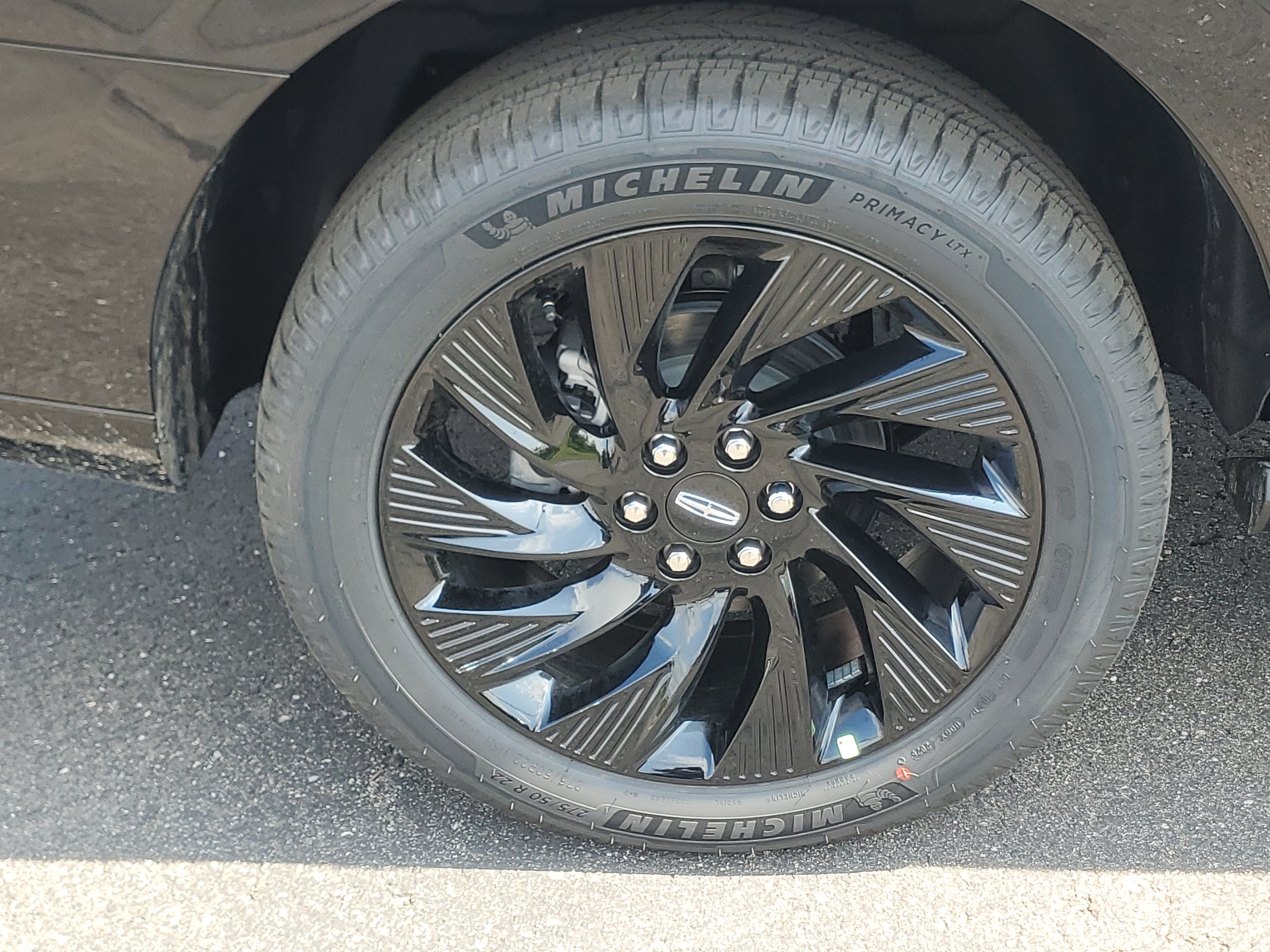 2027 Lincoln Navigator Reserve
