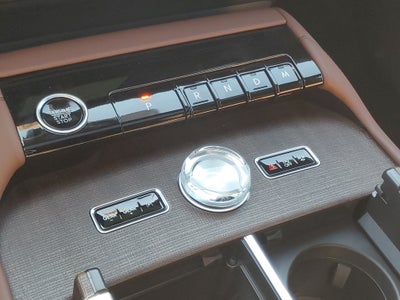 2027 Lincoln Navigator Reserve
