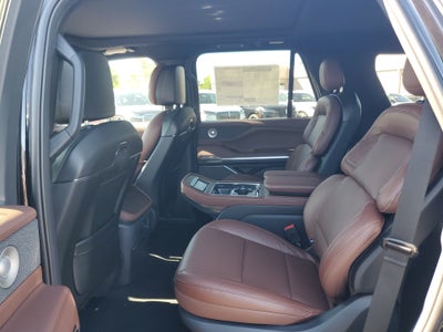 2027 Lincoln Navigator Reserve