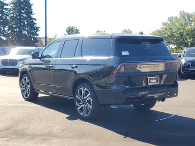 2027 Lincoln Navigator Reserve