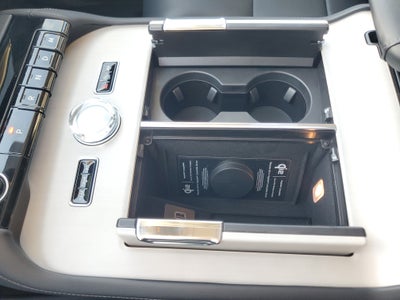 2027 Lincoln Navigator Reserve