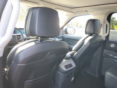 2027 Lincoln Navigator Reserve