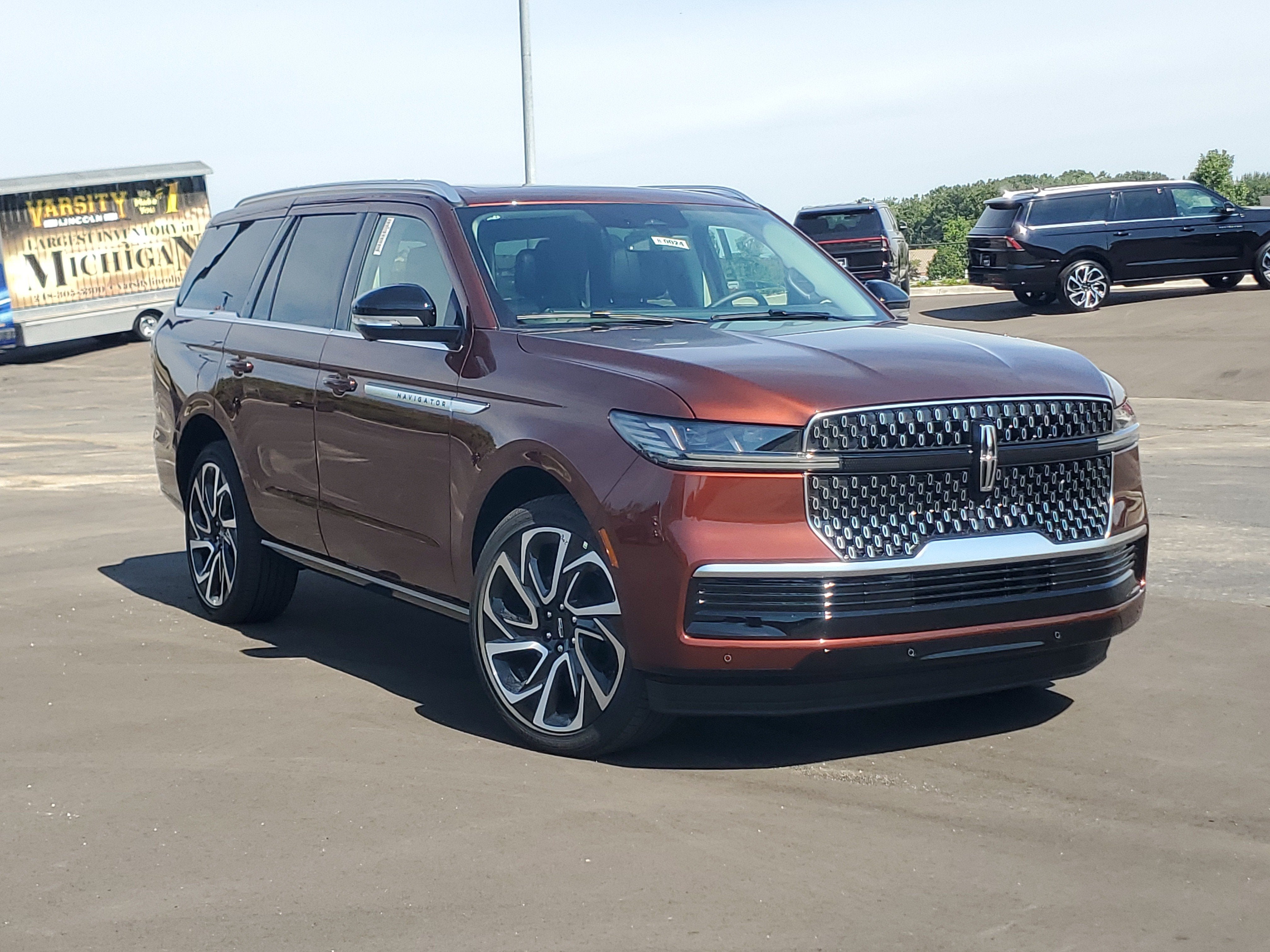 2027 Lincoln Navigator Reserve