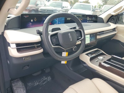 2027 Lincoln Navigator Reserve