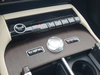 2027 Lincoln Navigator Reserve