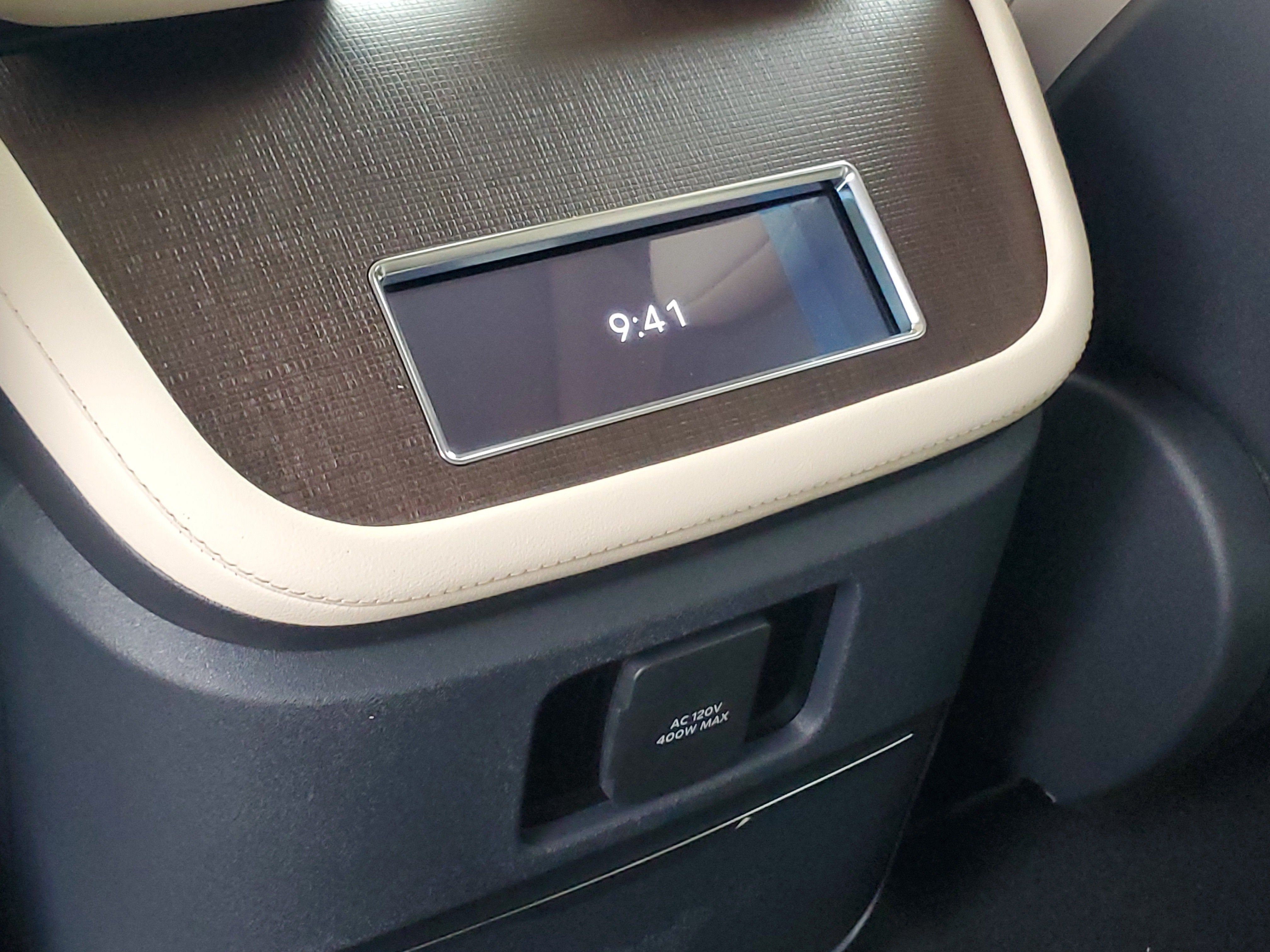 2027 Lincoln Navigator Reserve