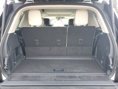 2027 Lincoln Navigator Reserve