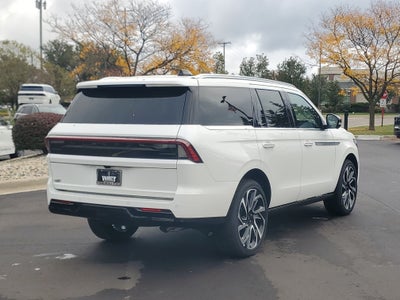 2027 Lincoln Navigator Reserve