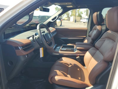 2027 Lincoln Navigator Reserve