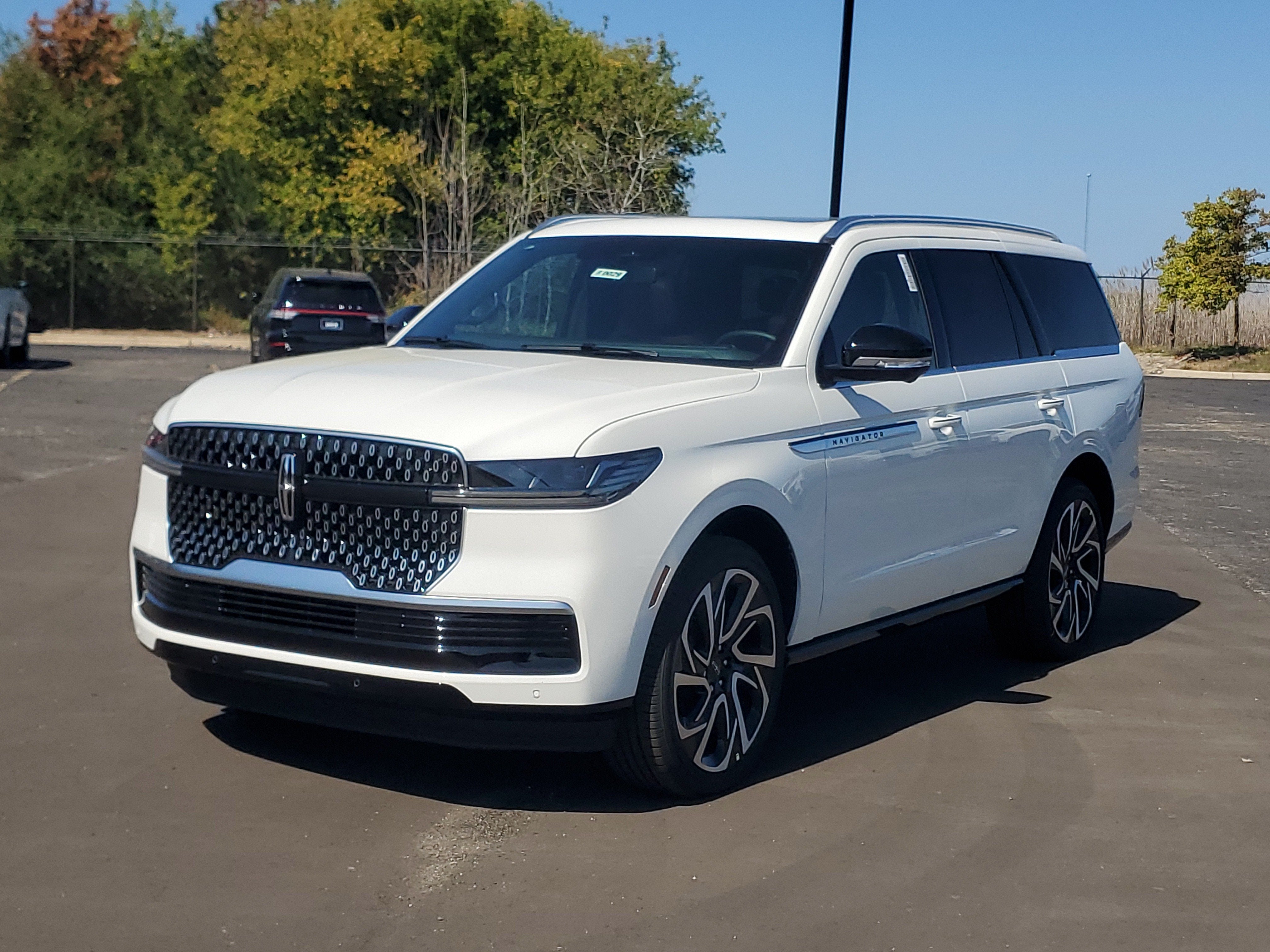 2027 Lincoln Navigator Reserve