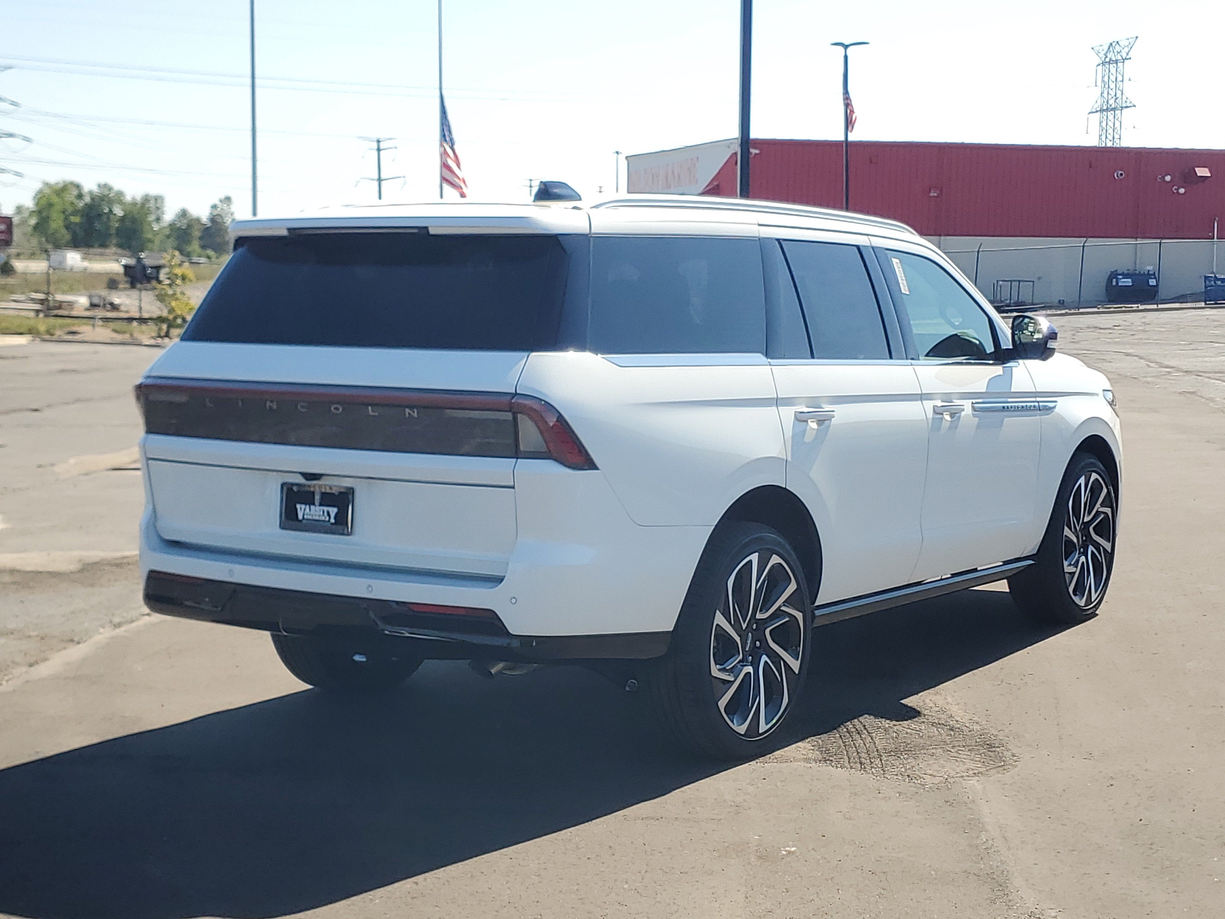 2027 Lincoln Navigator Reserve