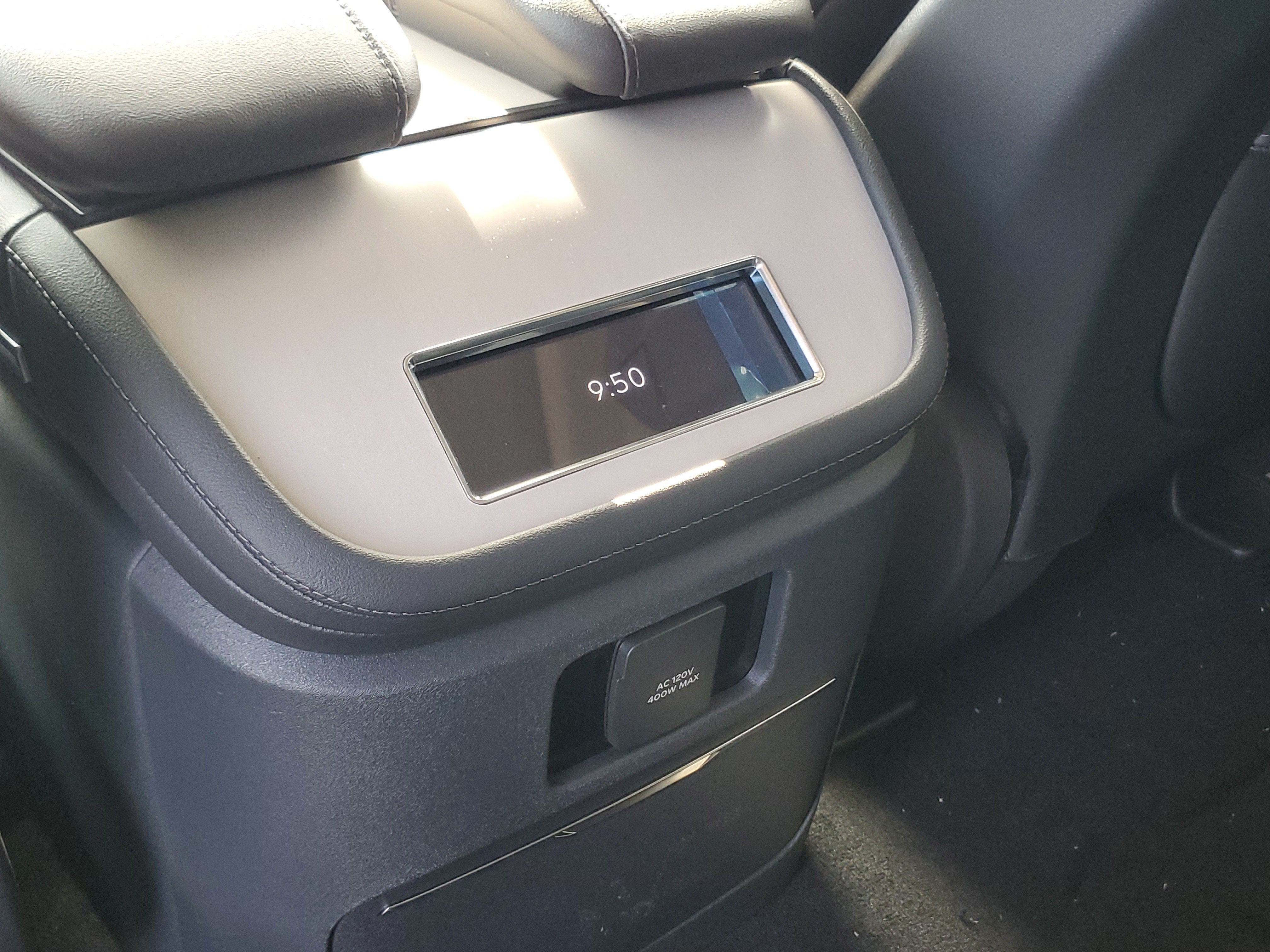 2027 Lincoln Navigator Reserve