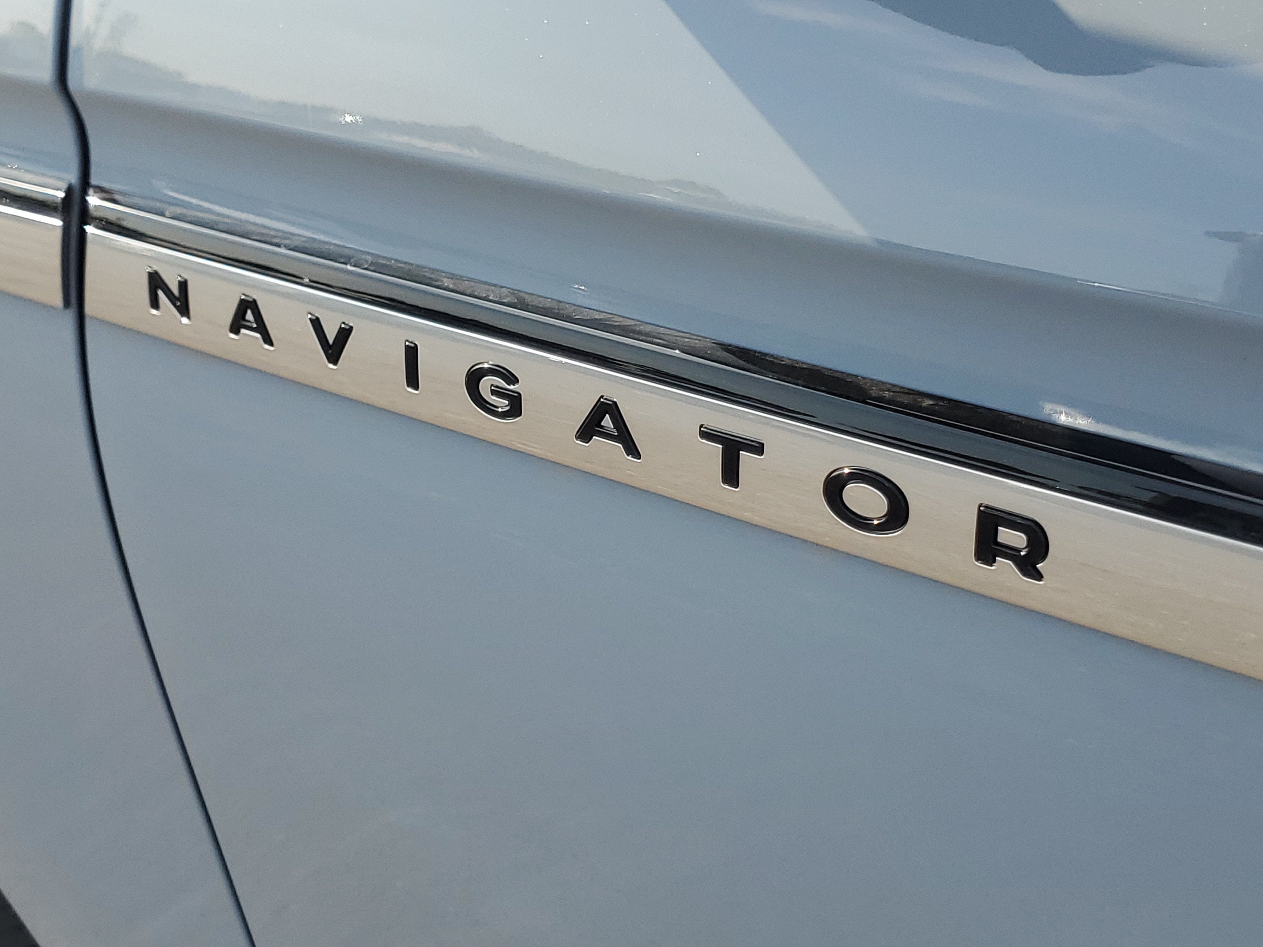2027 Lincoln Navigator Reserve