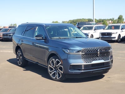 2027 Lincoln Navigator Reserve