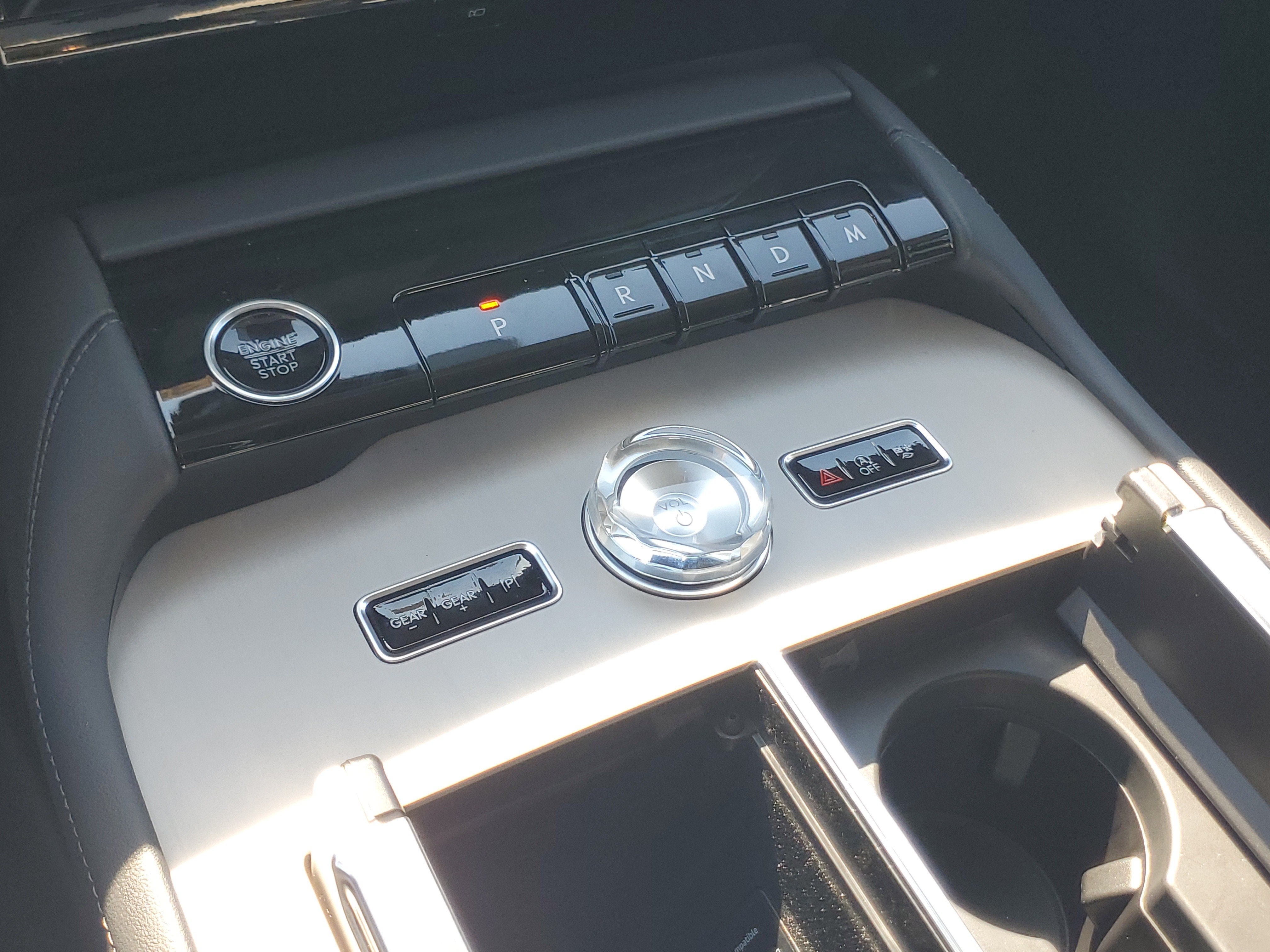 2027 Lincoln Navigator Reserve