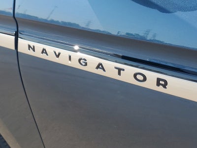 2027 Lincoln Navigator Reserve