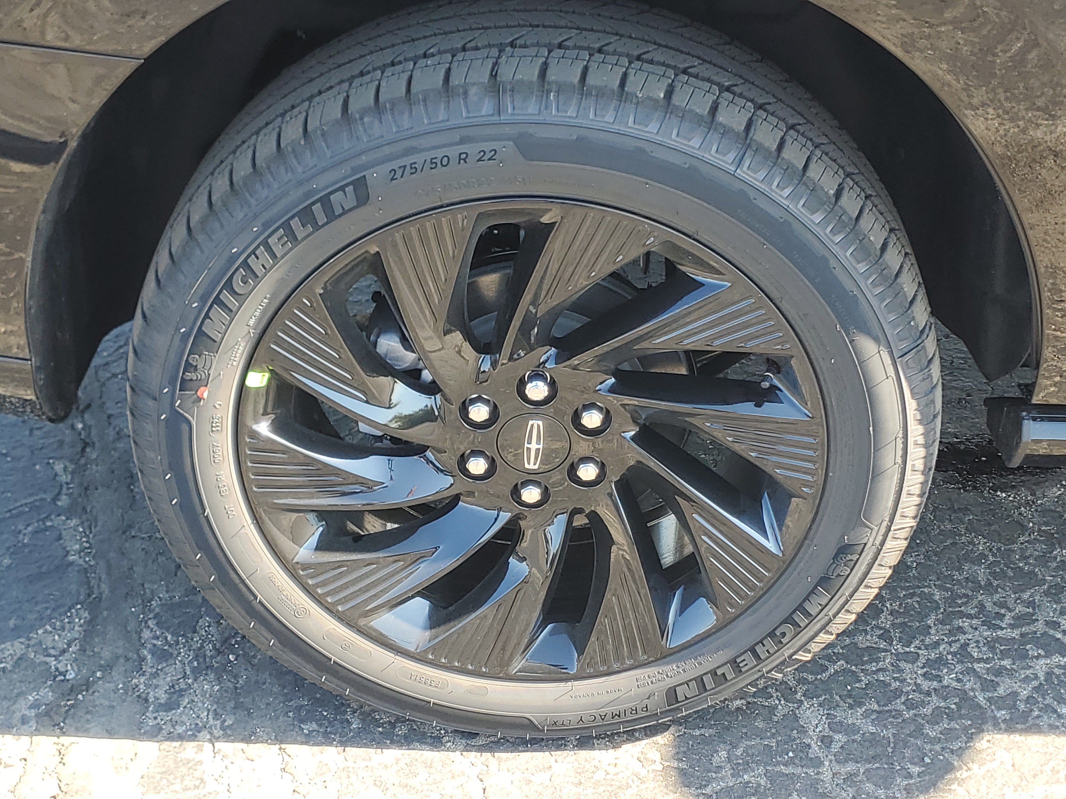 2027 Lincoln Navigator Reserve