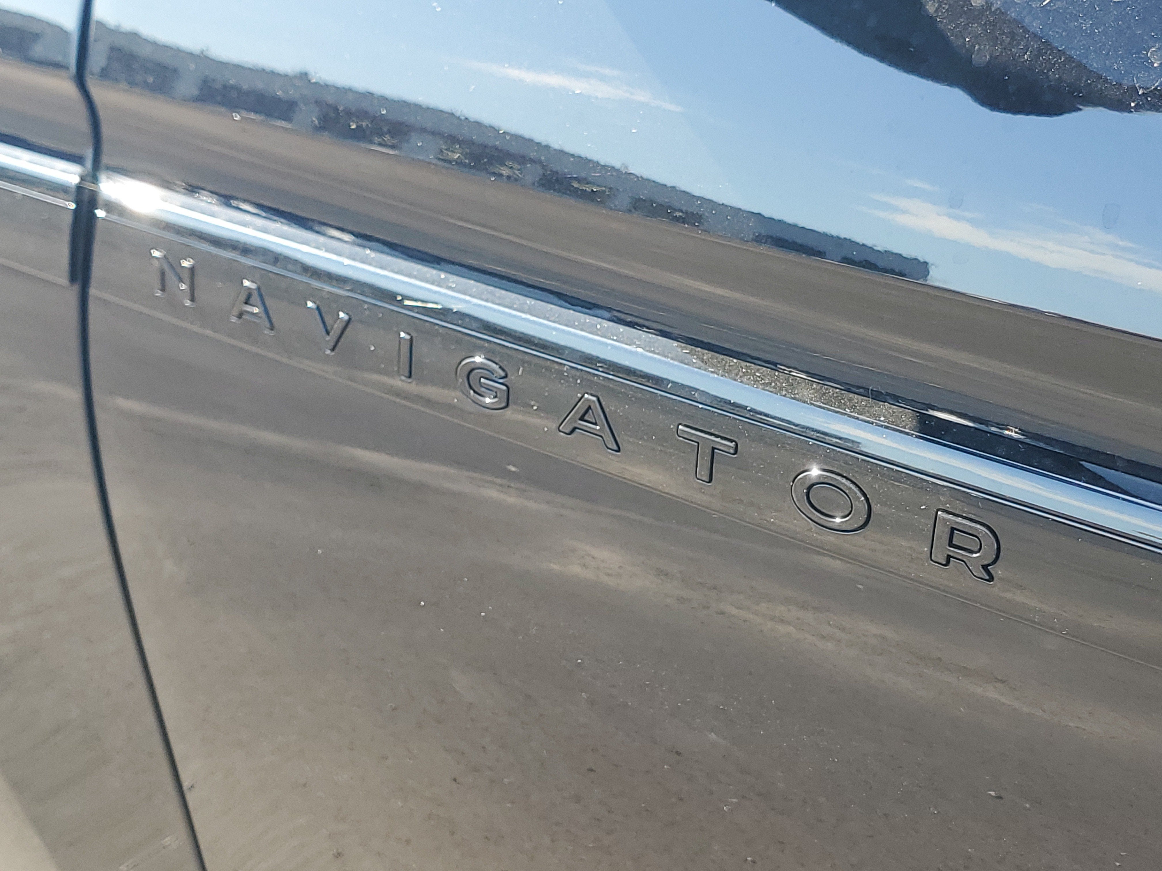 2027 Lincoln Navigator Reserve