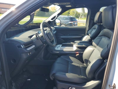 2027 Lincoln Navigator Reserve