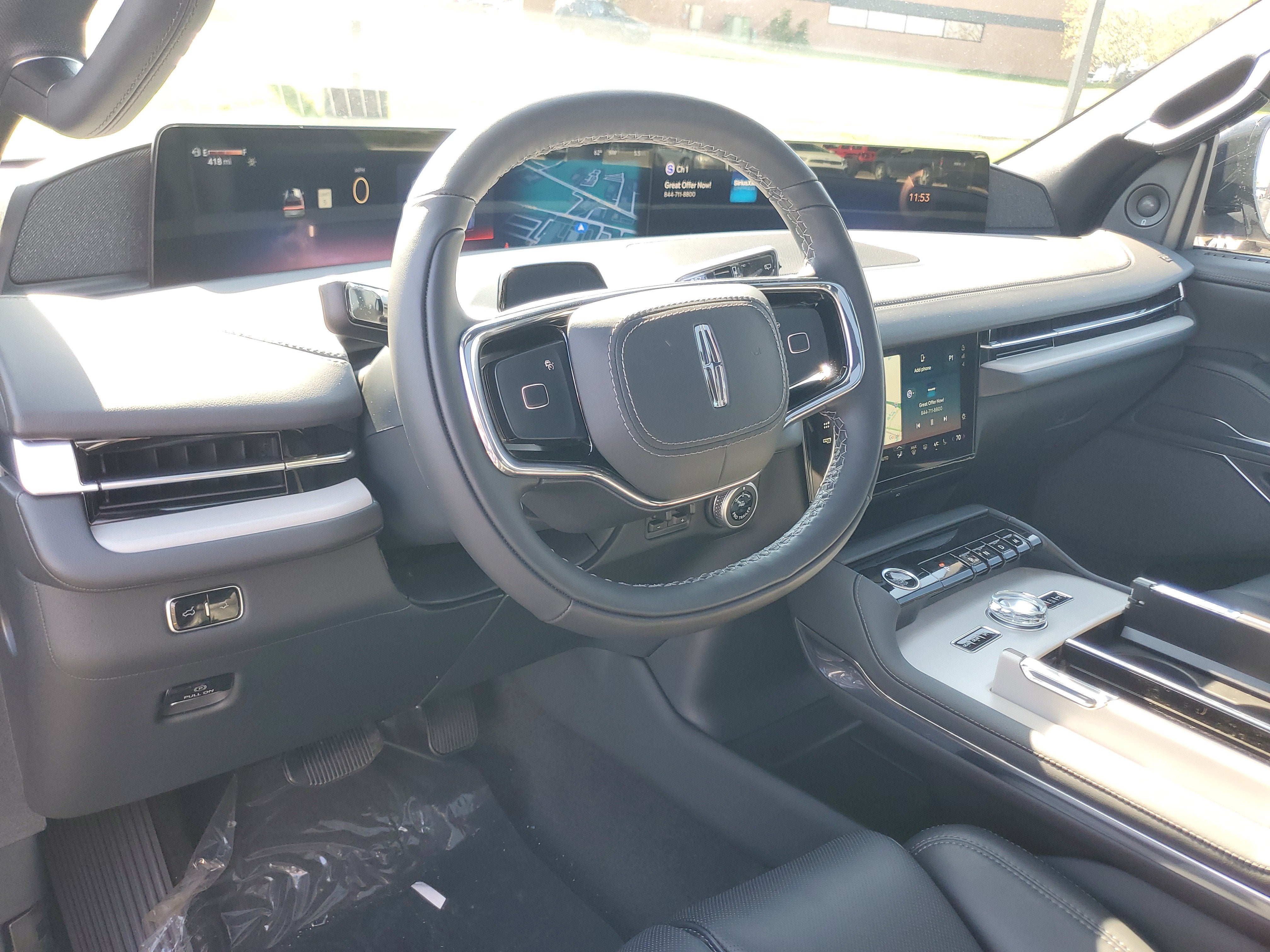 2027 Lincoln Navigator Reserve