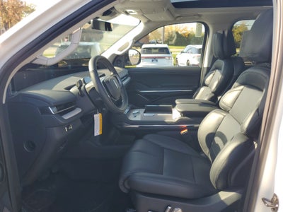 2027 Lincoln Navigator Reserve