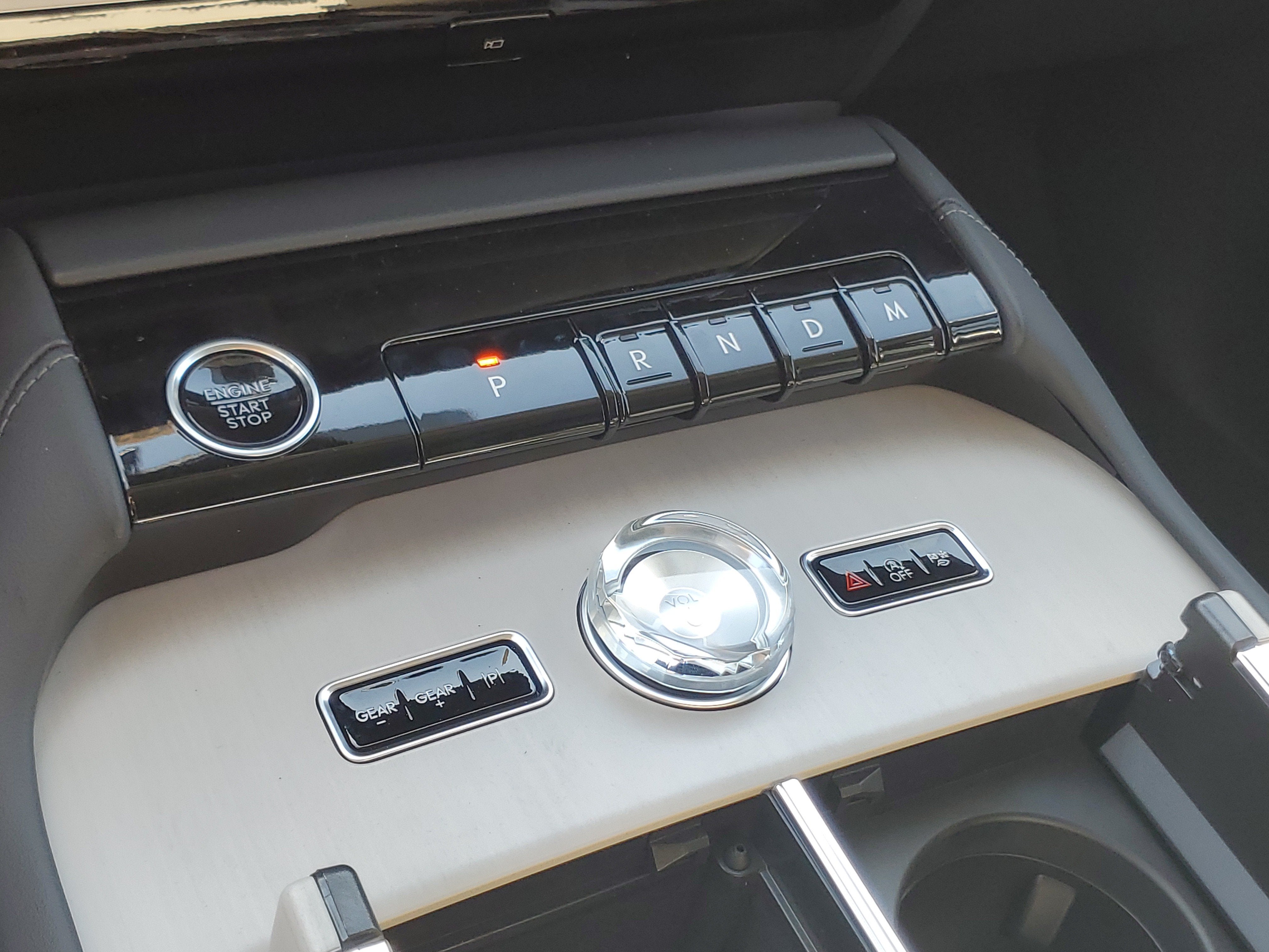 2027 Lincoln Navigator Reserve